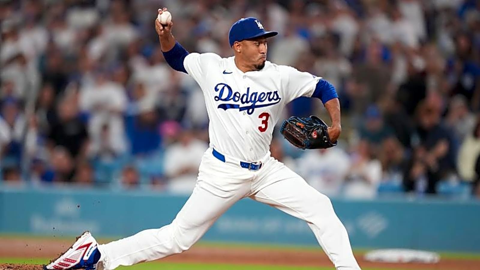 Dodgers' Dave Roberts Sends Clear Challenge to Edwin Diaz