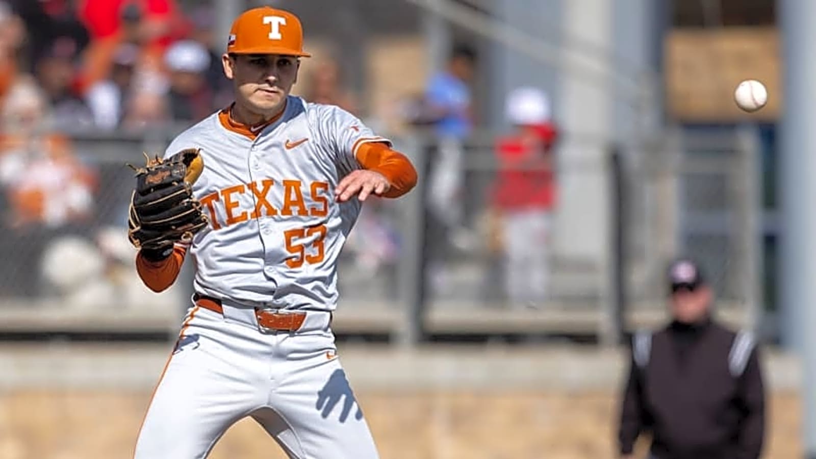 Texas Baseball Bolsters 2027 Class With Electric Right-Handed Pitcher