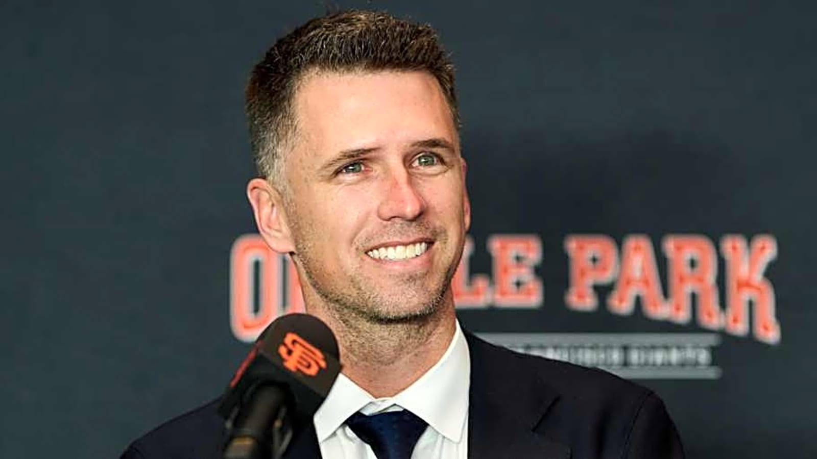 Will Buster Posey Change Giants&#39; Past Strategy in Upcoming 2025 MLB Draft?