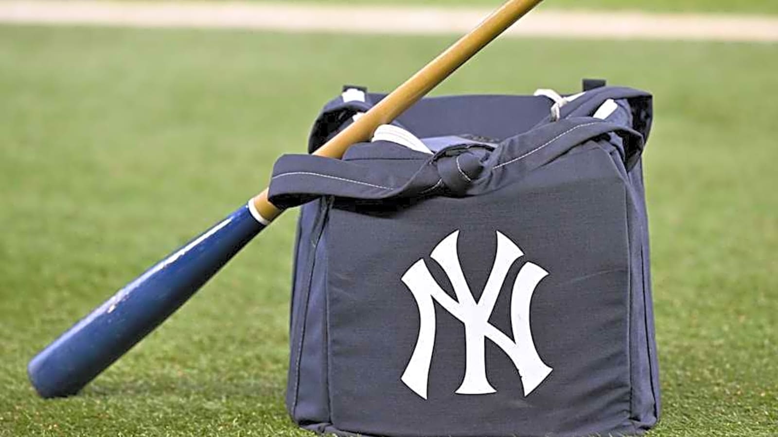 Yankees&#39; Top Pitching Prospect Throws Clunker