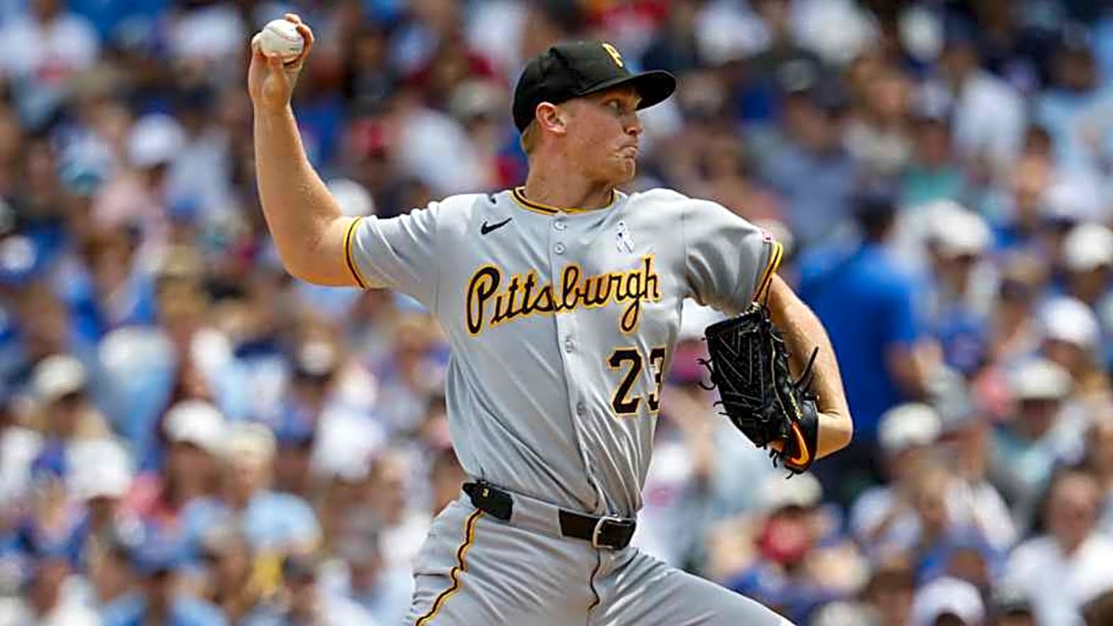 Pirates Fall to Cubs in Extra Innings, Lose Series