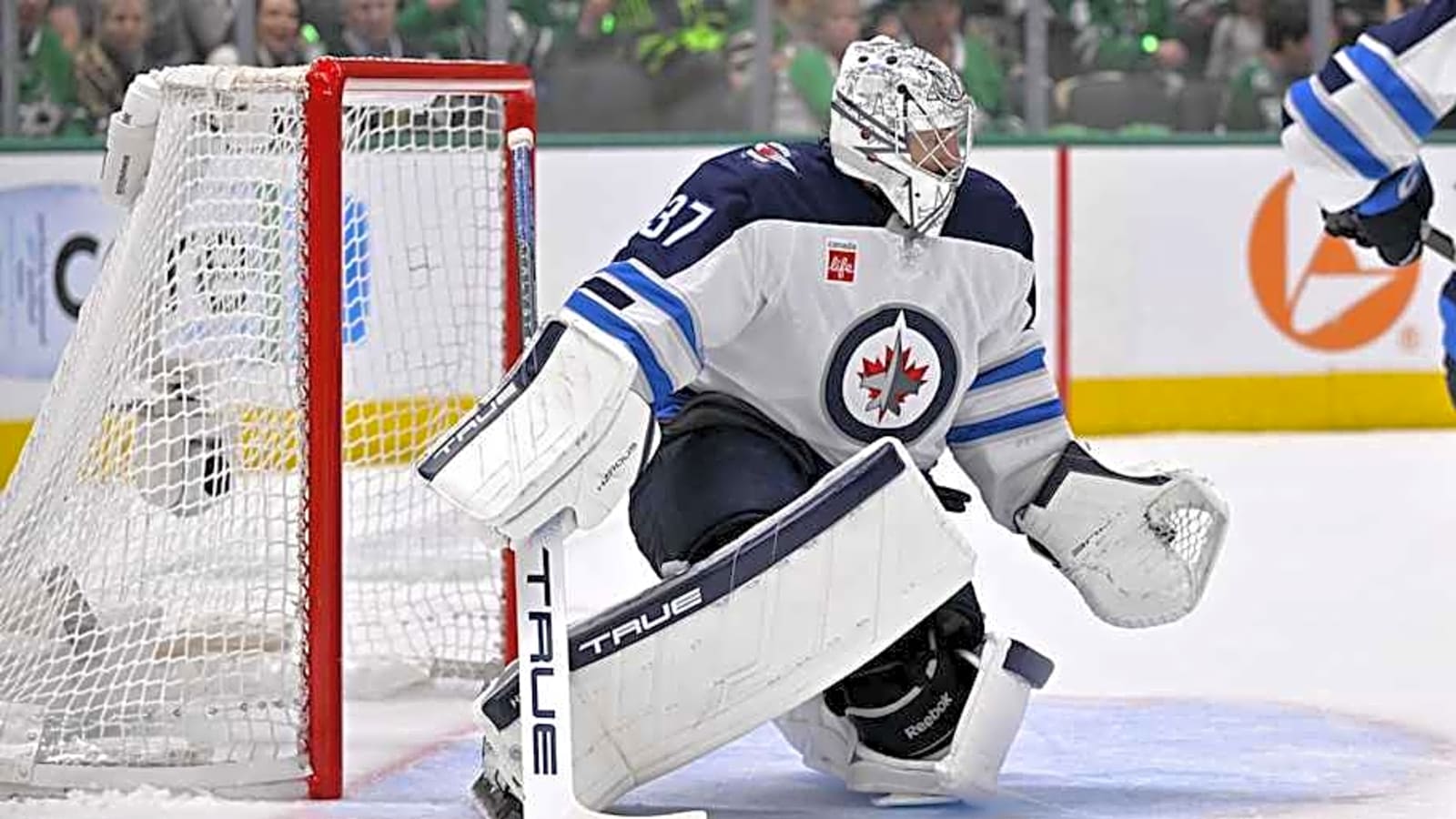 Jets Goalie Wins Hart and Vezina Trophies
