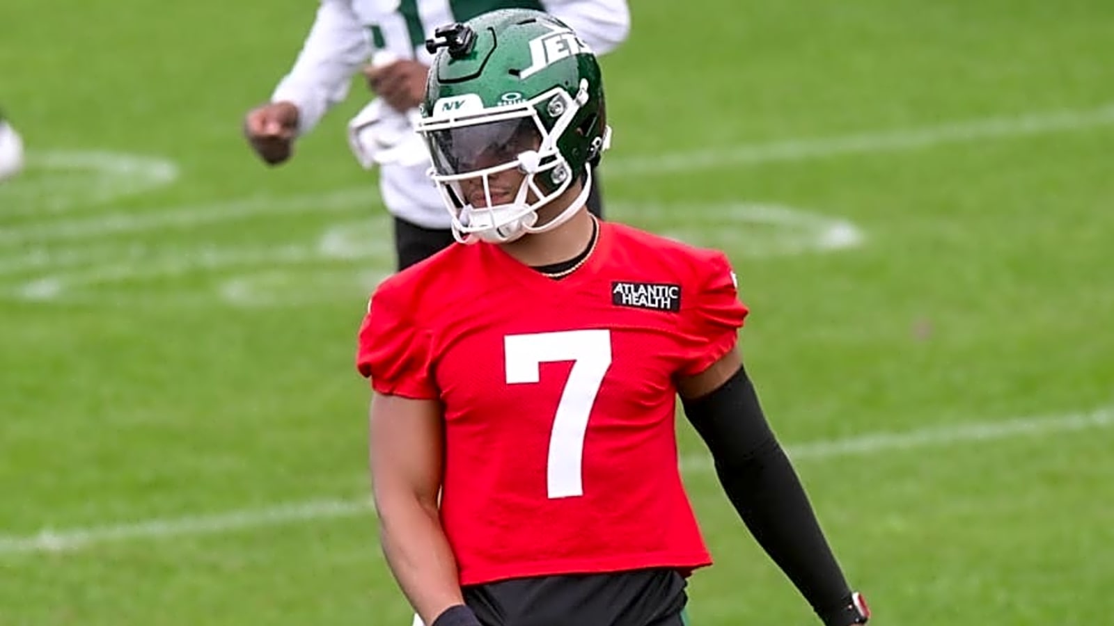 Jets Receive Strong Take Regarding Justin Fields Decision
