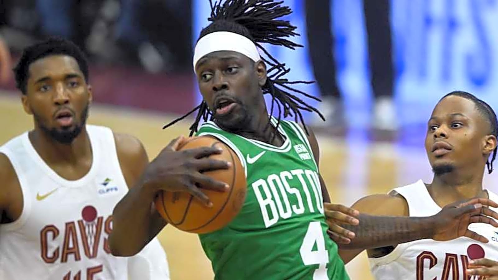 Cavaliers Connected to Blockbuster Trade for Former Celtics Star