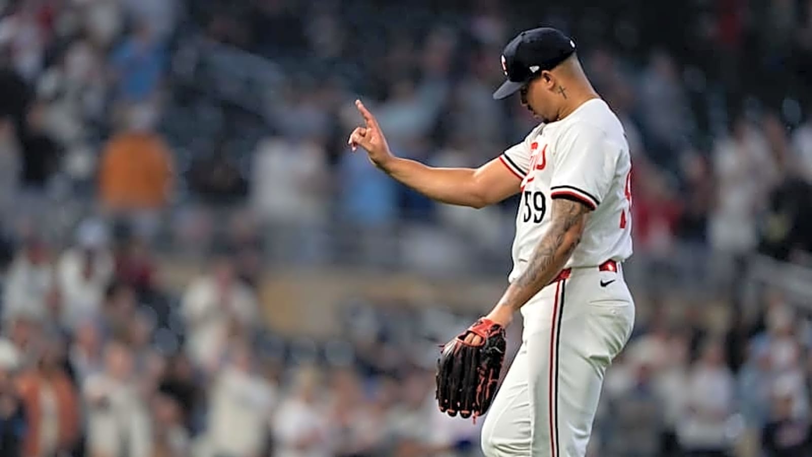 Dodgers Linked to $4.125 Million Reliever in Potential Blockbuster Trade