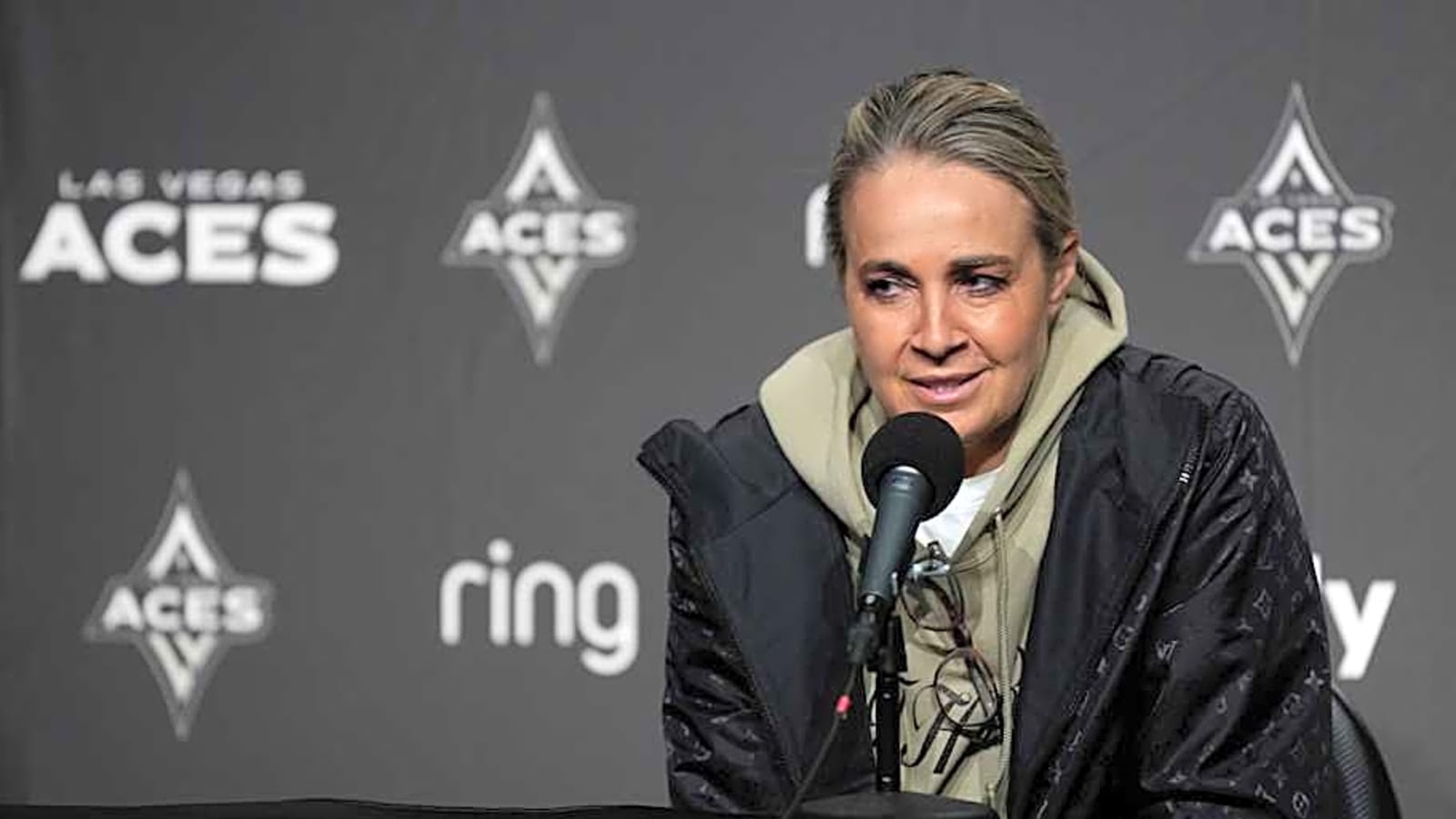Becky Hammon&#39;s Candid Explanation for Unexpected Aces Roster Move Turns Heads