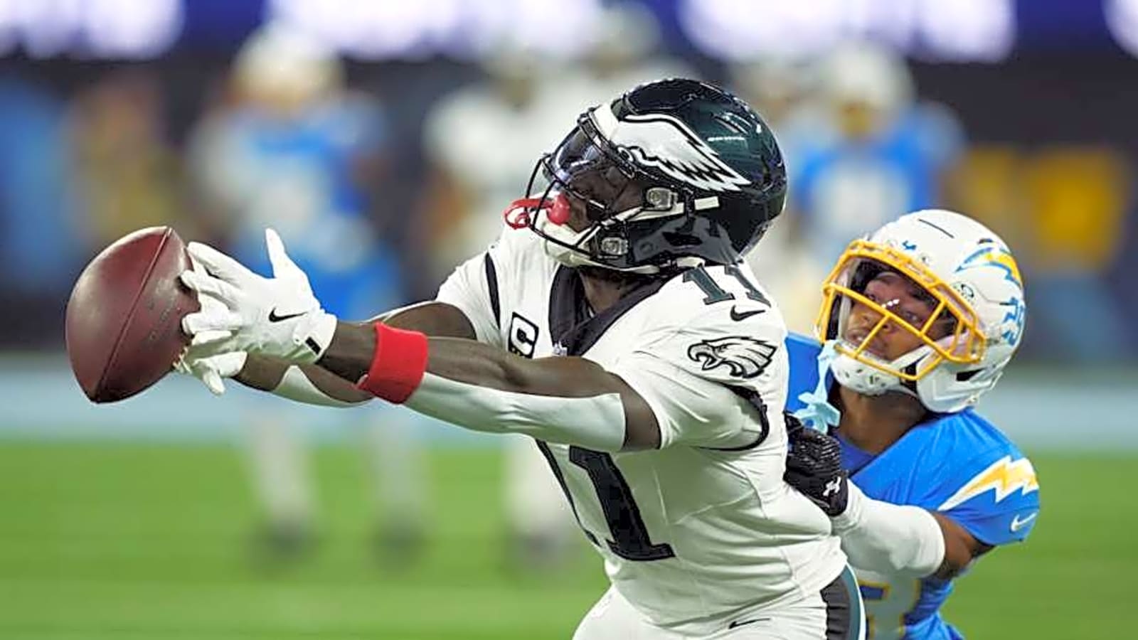 A.J. Brown's Drops Costly In Eagles' Loss To Chargers