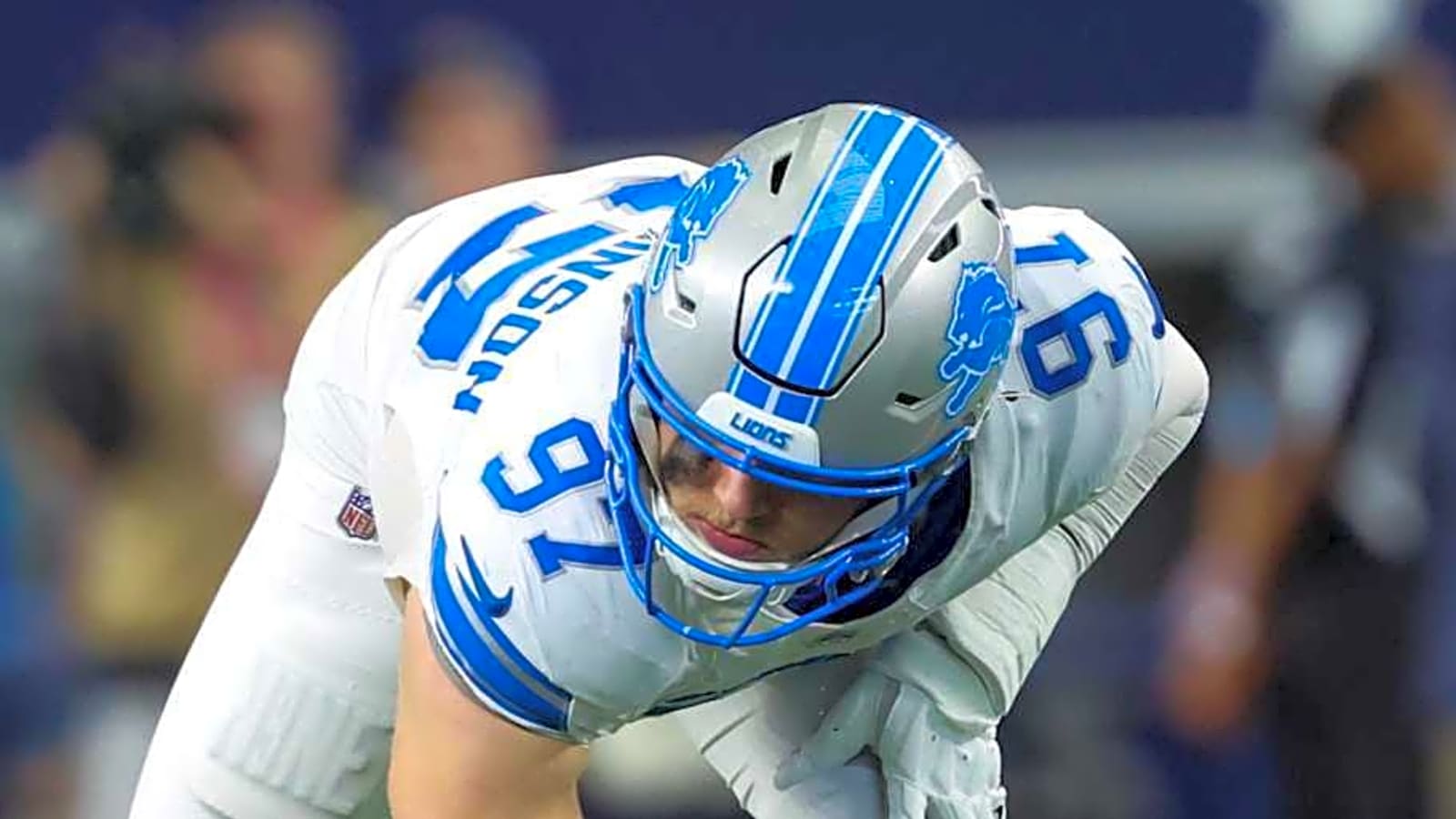Should Aidan Hutchinson Be Highest-Paid DE in NFL?