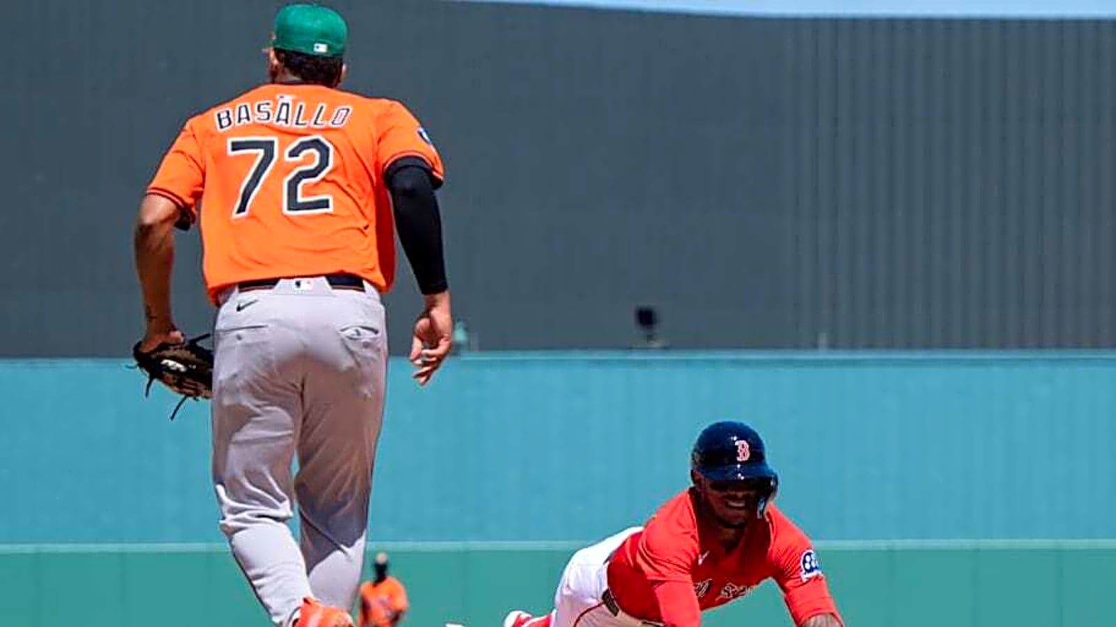 Electric Baltimore Orioles Prospect Returns to Lineup, But Still Can&#39;t Catch Yet