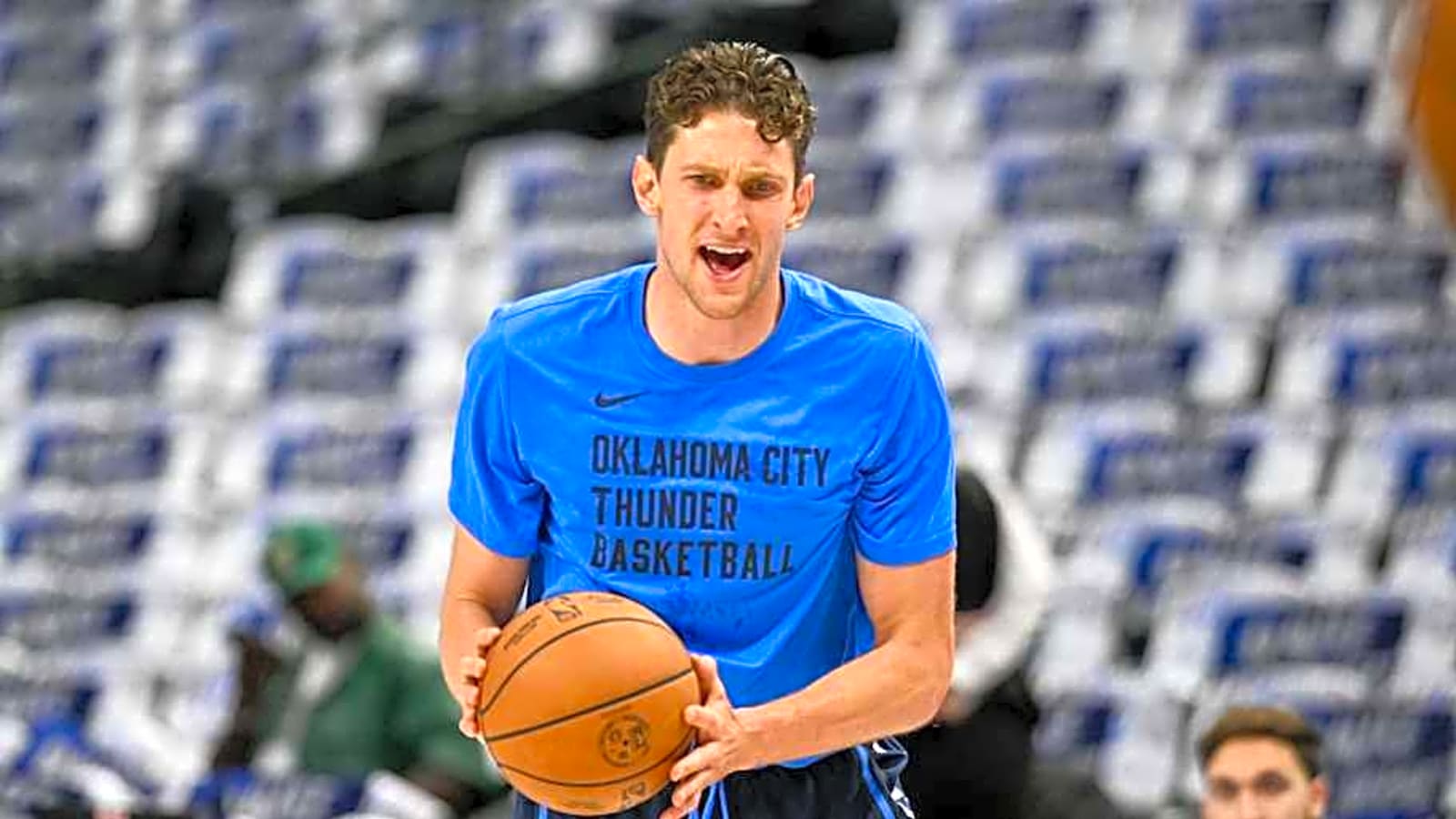 Former OKC Thunder Center Joins Suns Coaching Staff
