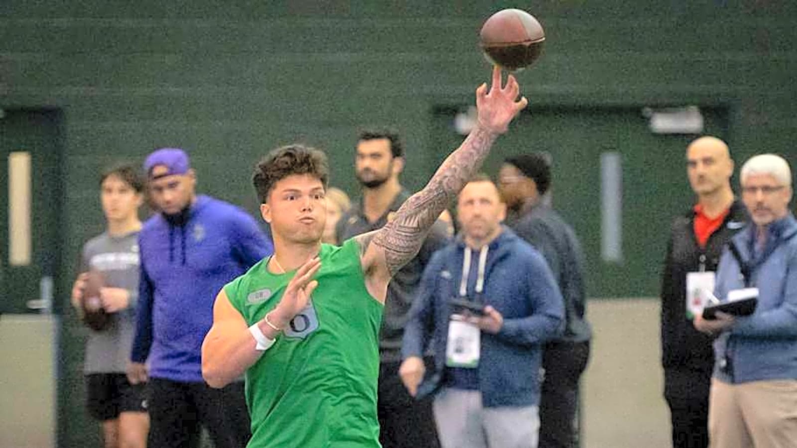 NFL Executives Concerned With Oregon Ducks Quarterback Dillon Gabriel?