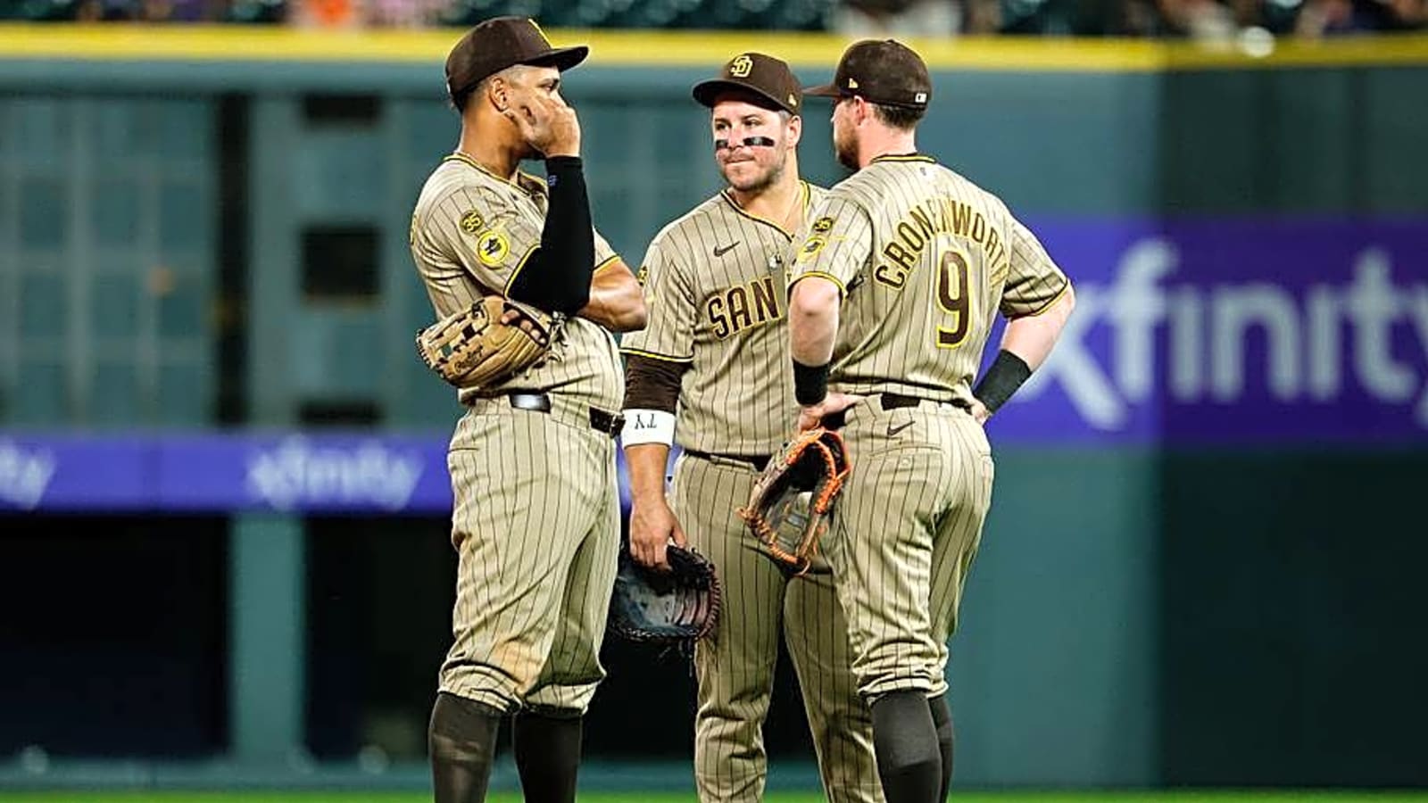 Experts Overwhelmingly Agree on Padres' Role in 2026 Postseason