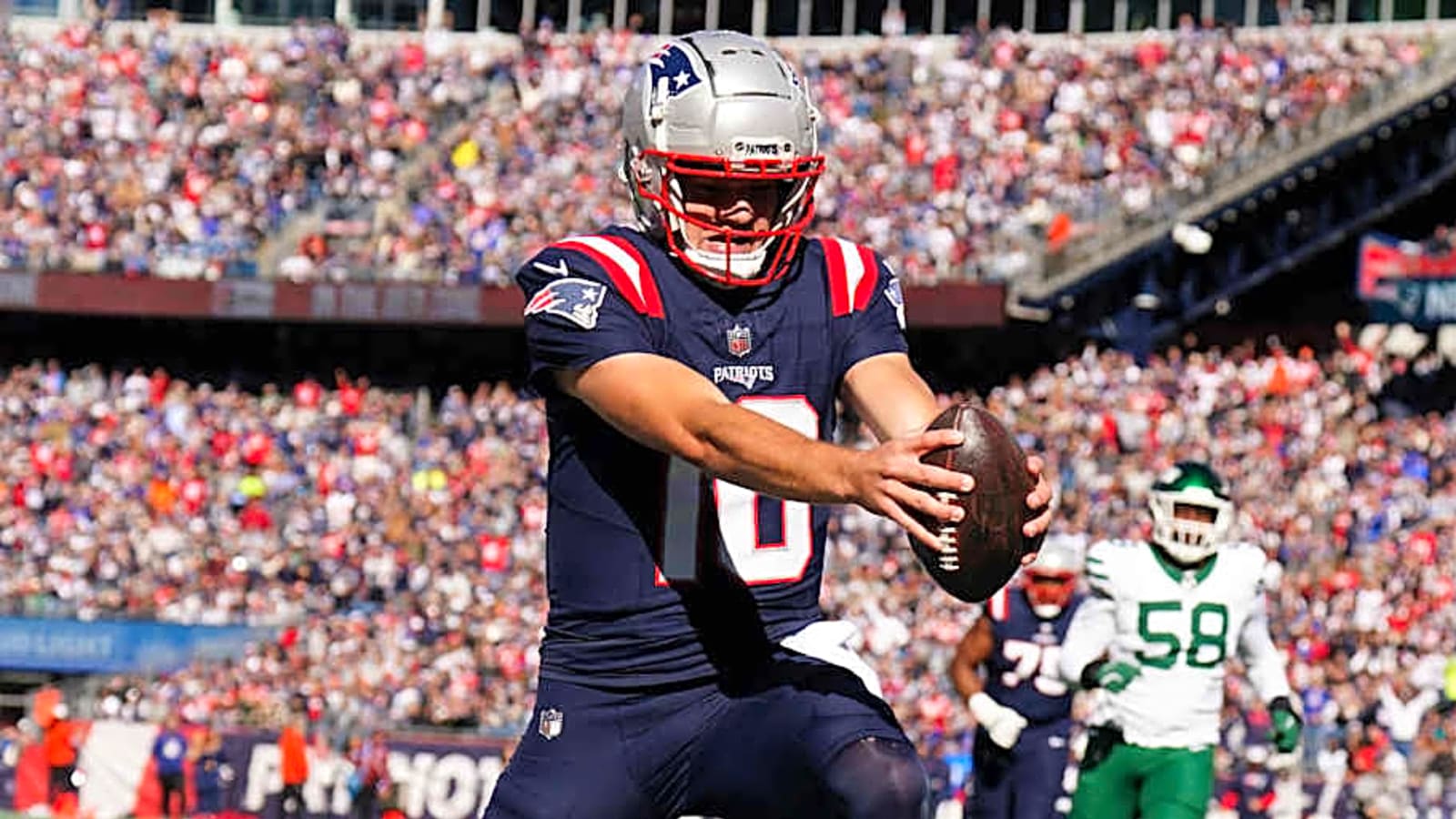 Patriots&#39; Drake Maye Above Caleb Williams in Surprising QB Rankings