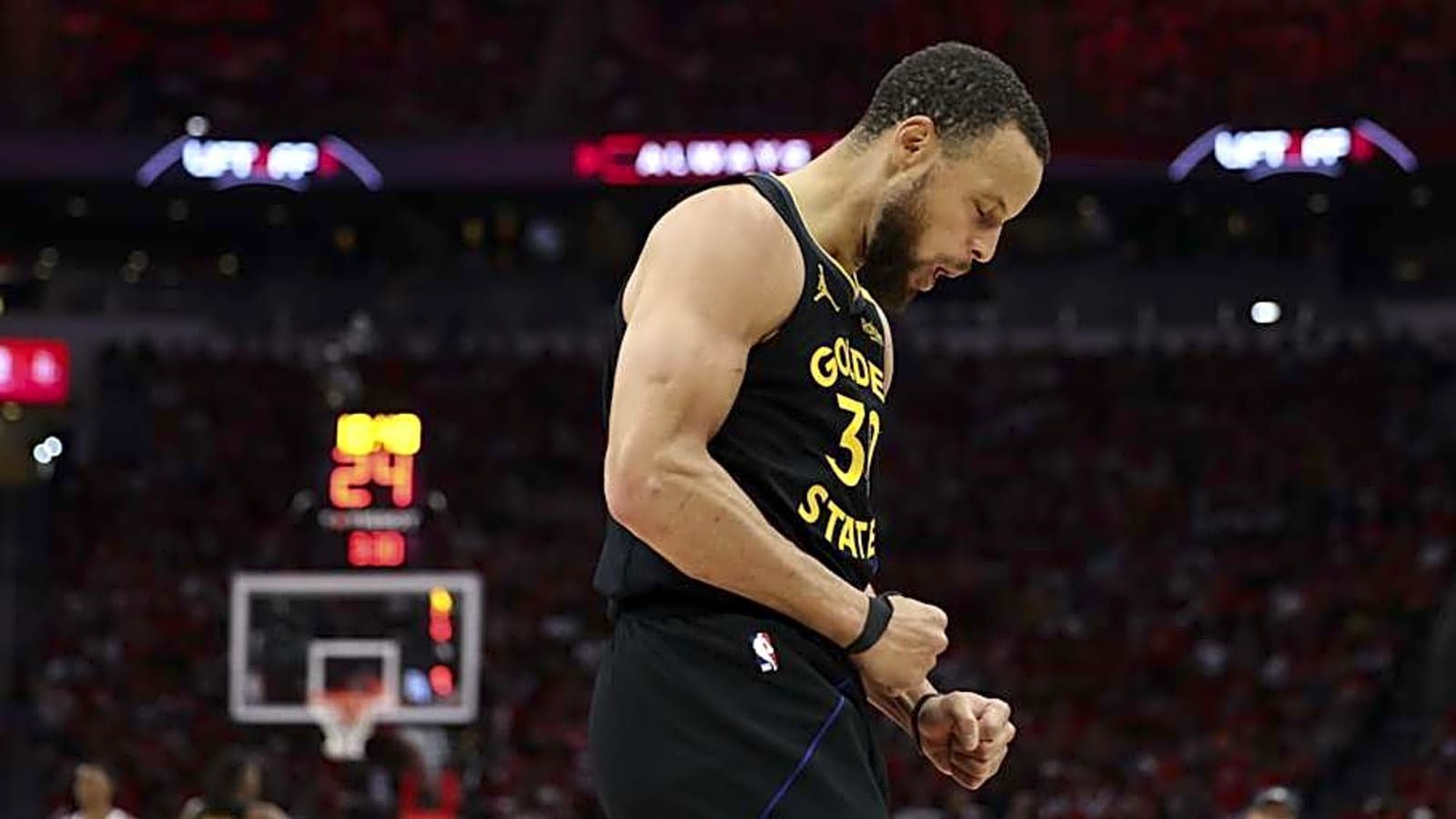 Warriors Announce Steph Curry Makes Major History