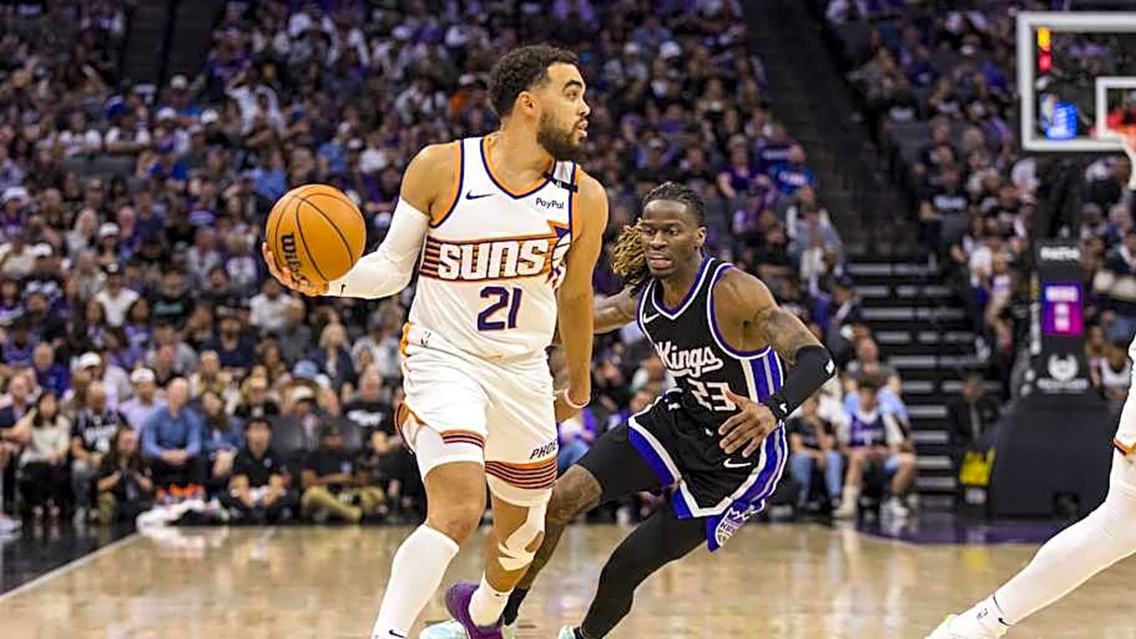 Suns Free Agency: Who Stays, Goes?