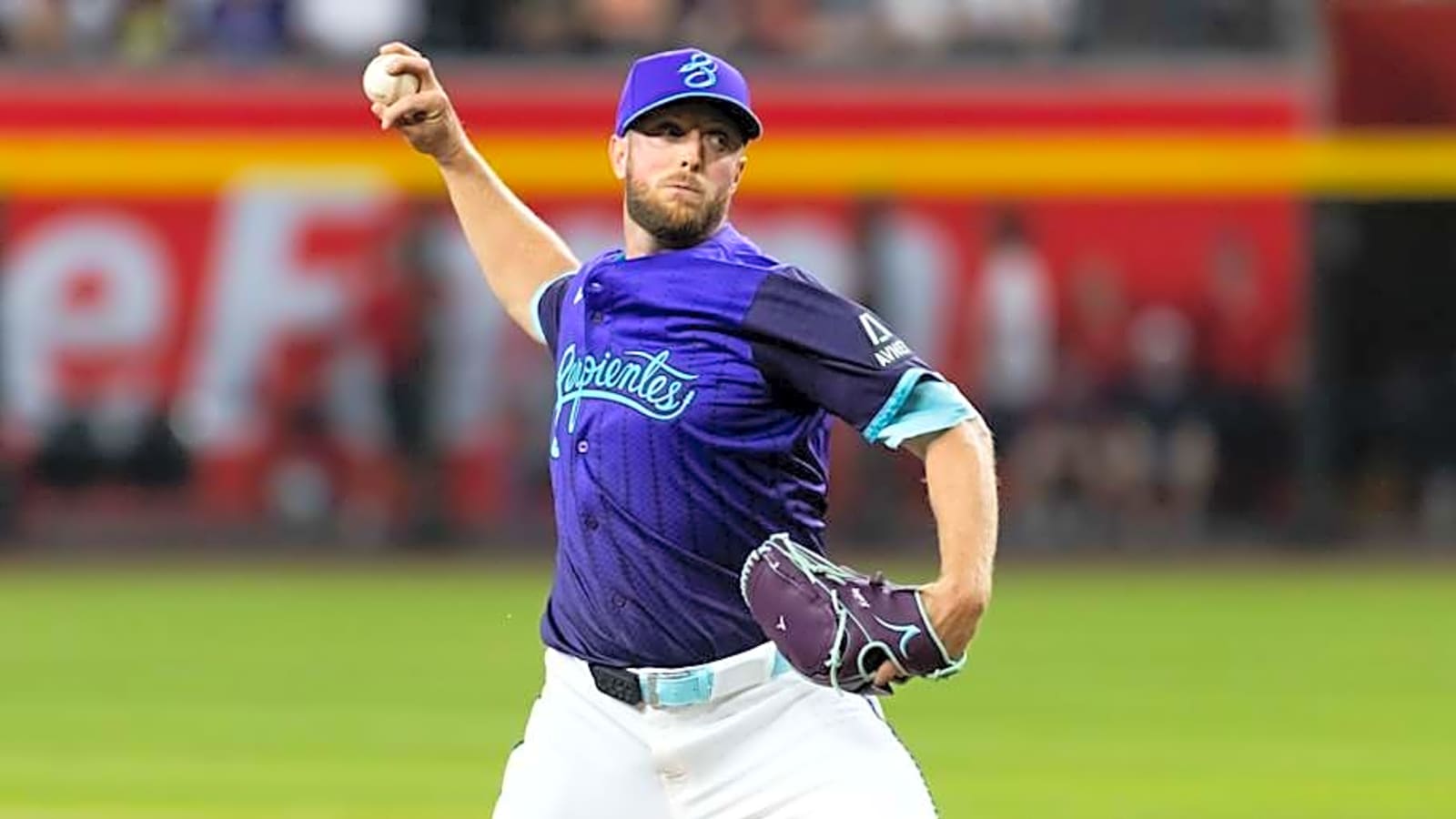 Yankees Predicted to Land Top Pitcher