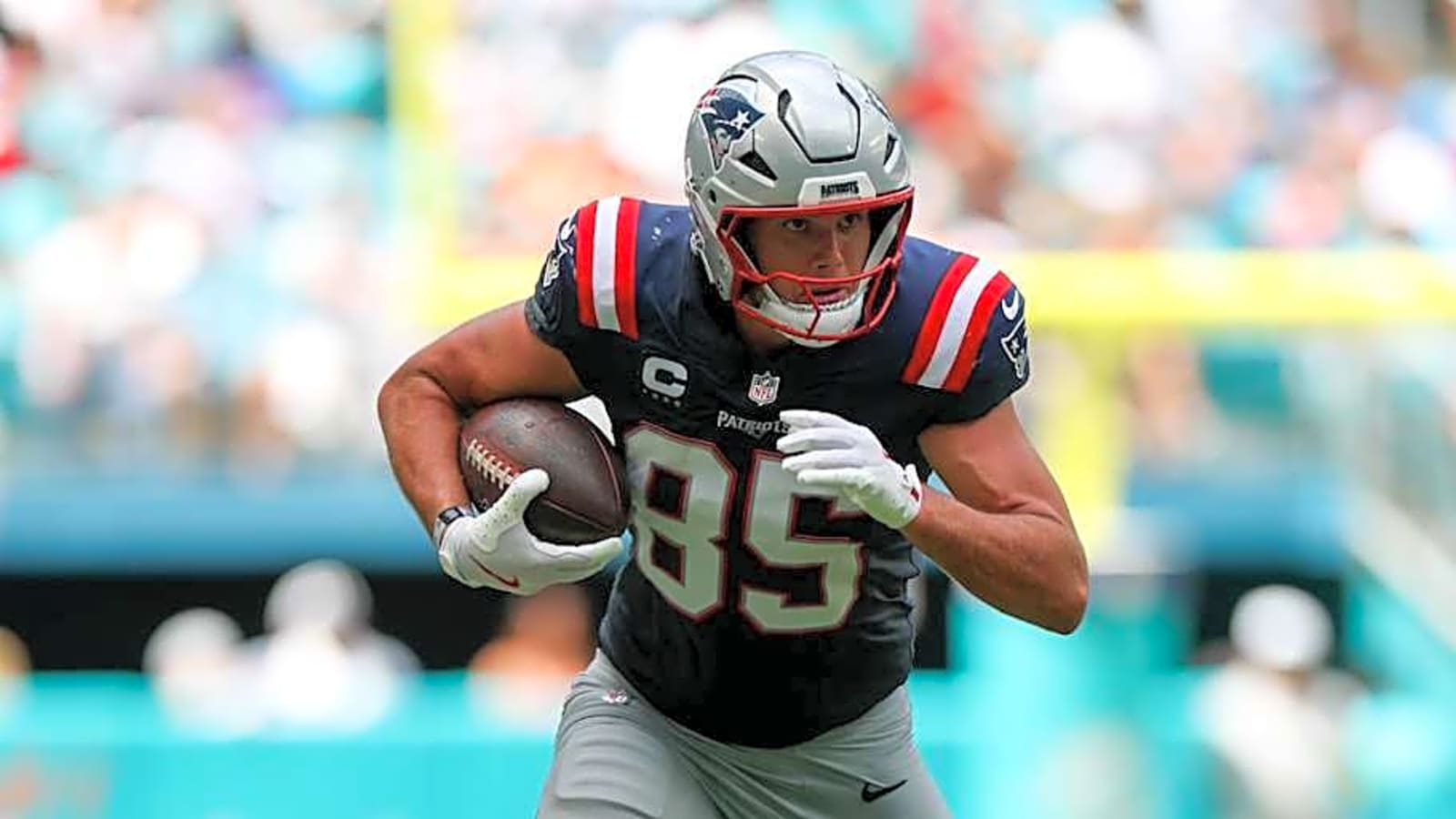 Patriots Captains Leaned Into Fatherhood This Offseason