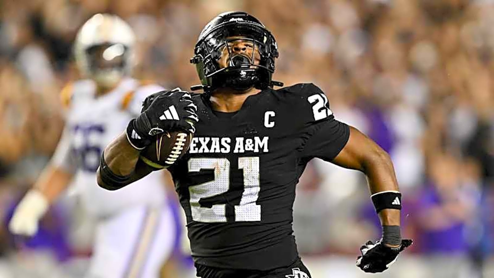 Texas A&M Aggies LB Receiving Early 2026 NFL Draft Hype