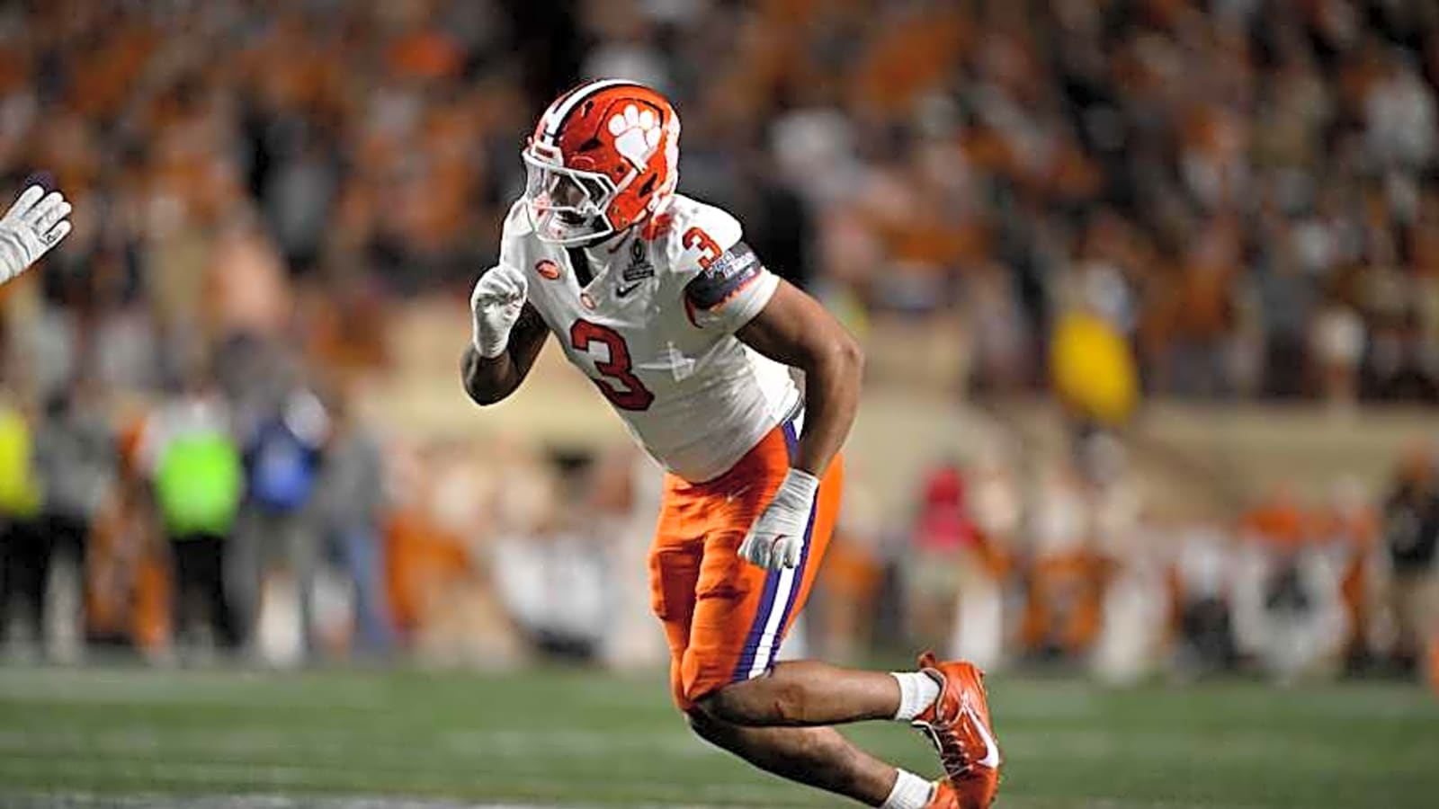 2026 NFL mock draft: Panthers select &#39;monster&#39; edge rusher from nearby school