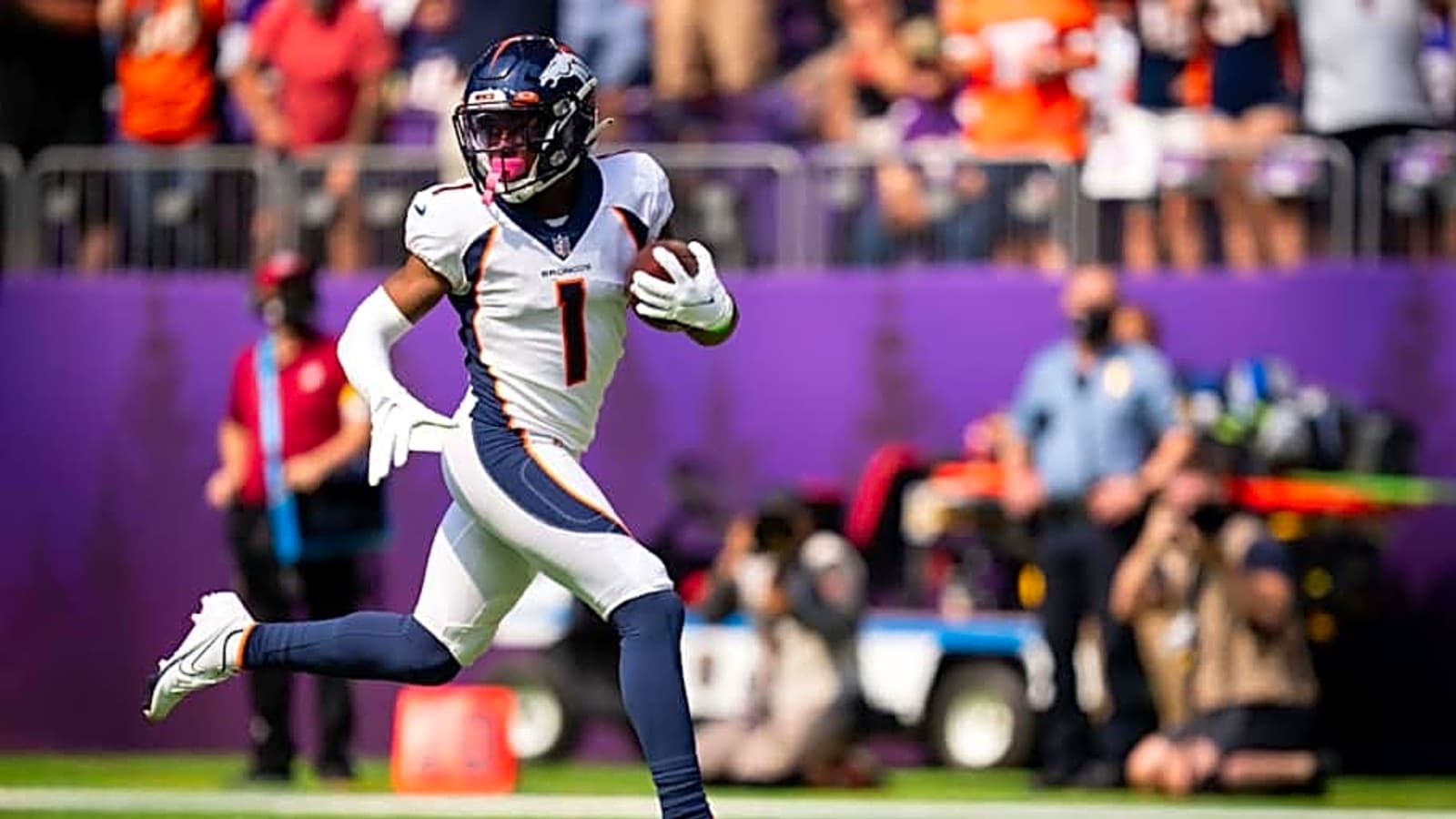 'Shrewd' Bills' free-agent signing means WR competition 'should be fierce'
