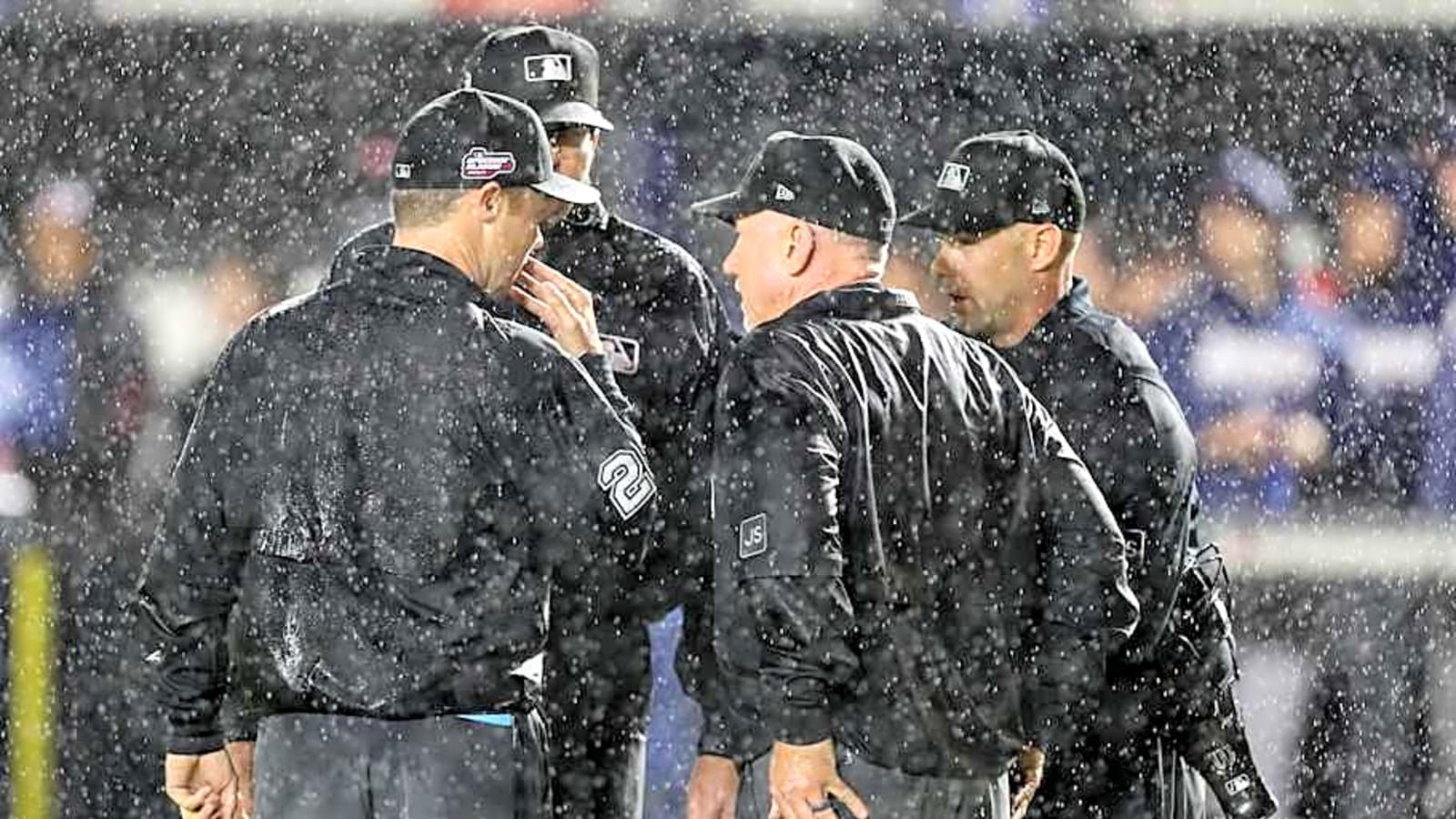 Cincinnati Reds vs Philadelphia Phillies Game Delayed on Tuesday