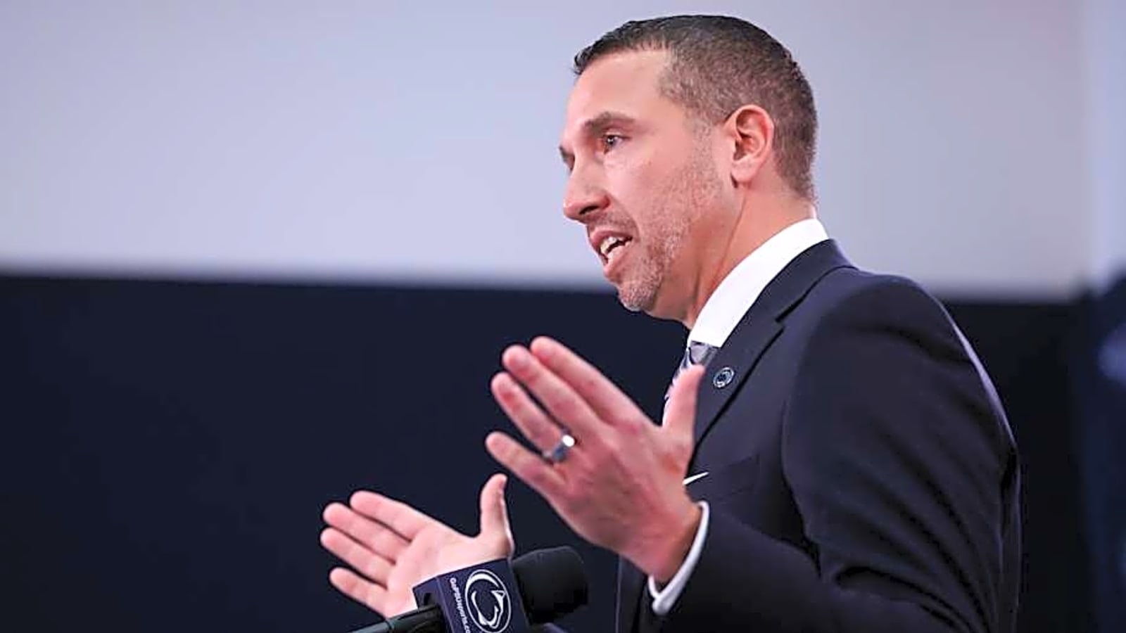 Vegas Releases Surprising Penn State Football 2026 Projected Wins Total