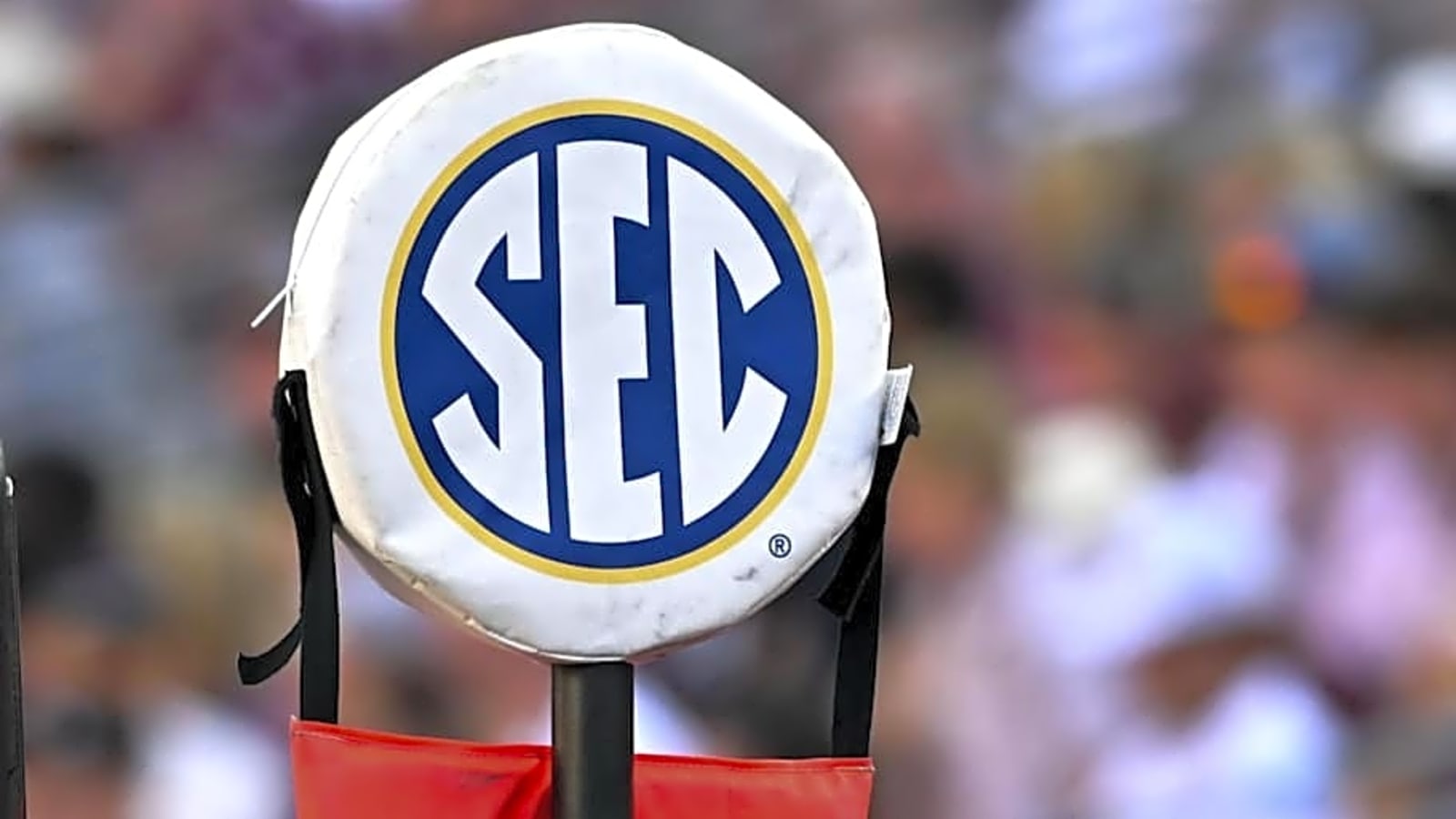 Historic College Football Program Ranked No. 1 in SEC QB Room Rankings