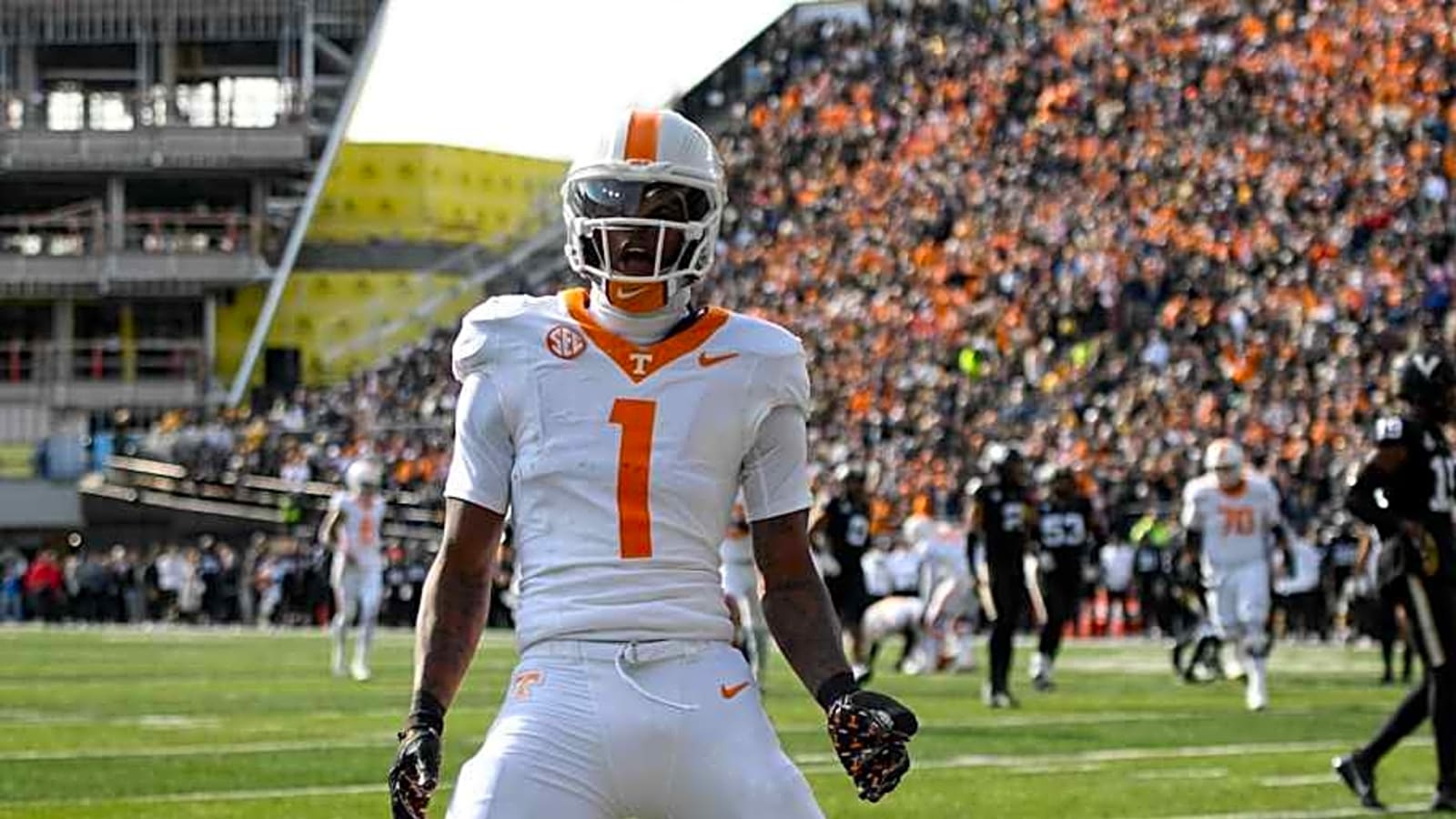 Raiders Draft Tennessee’s Thornton Jr: A Big-Play WR Al Davis Would Have Loved