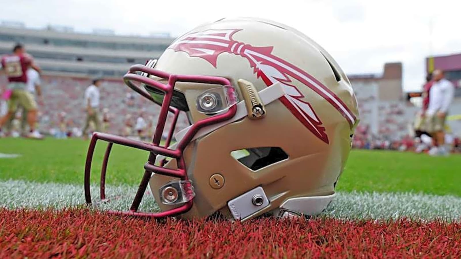 Former FSU football quarterback visiting SEC school