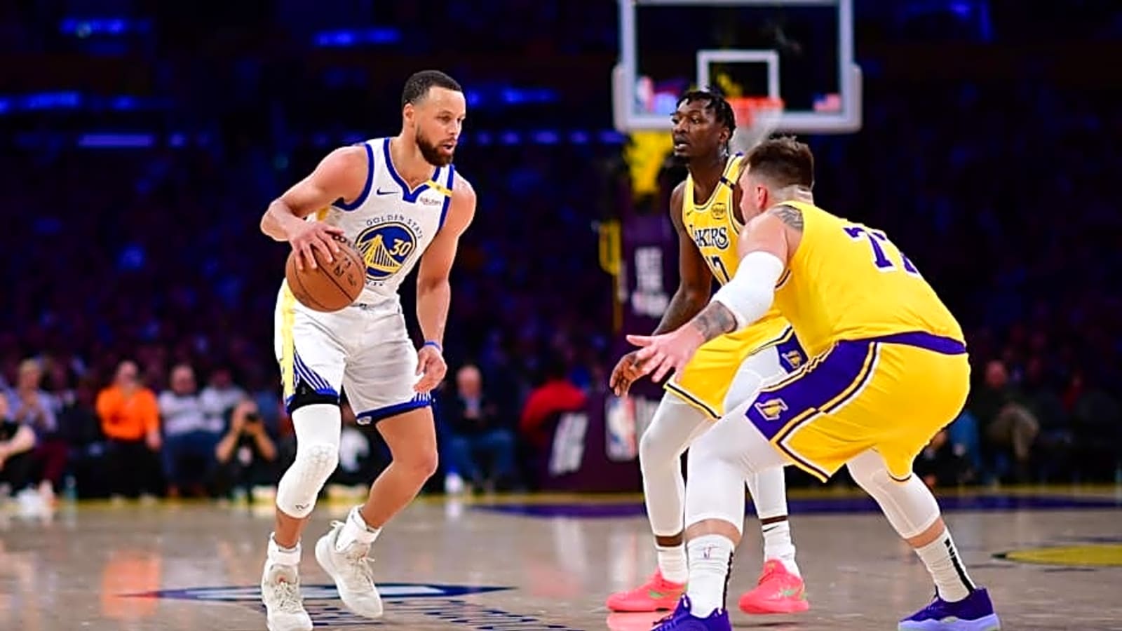 Warriors Make Announcement on Two Lakers Games