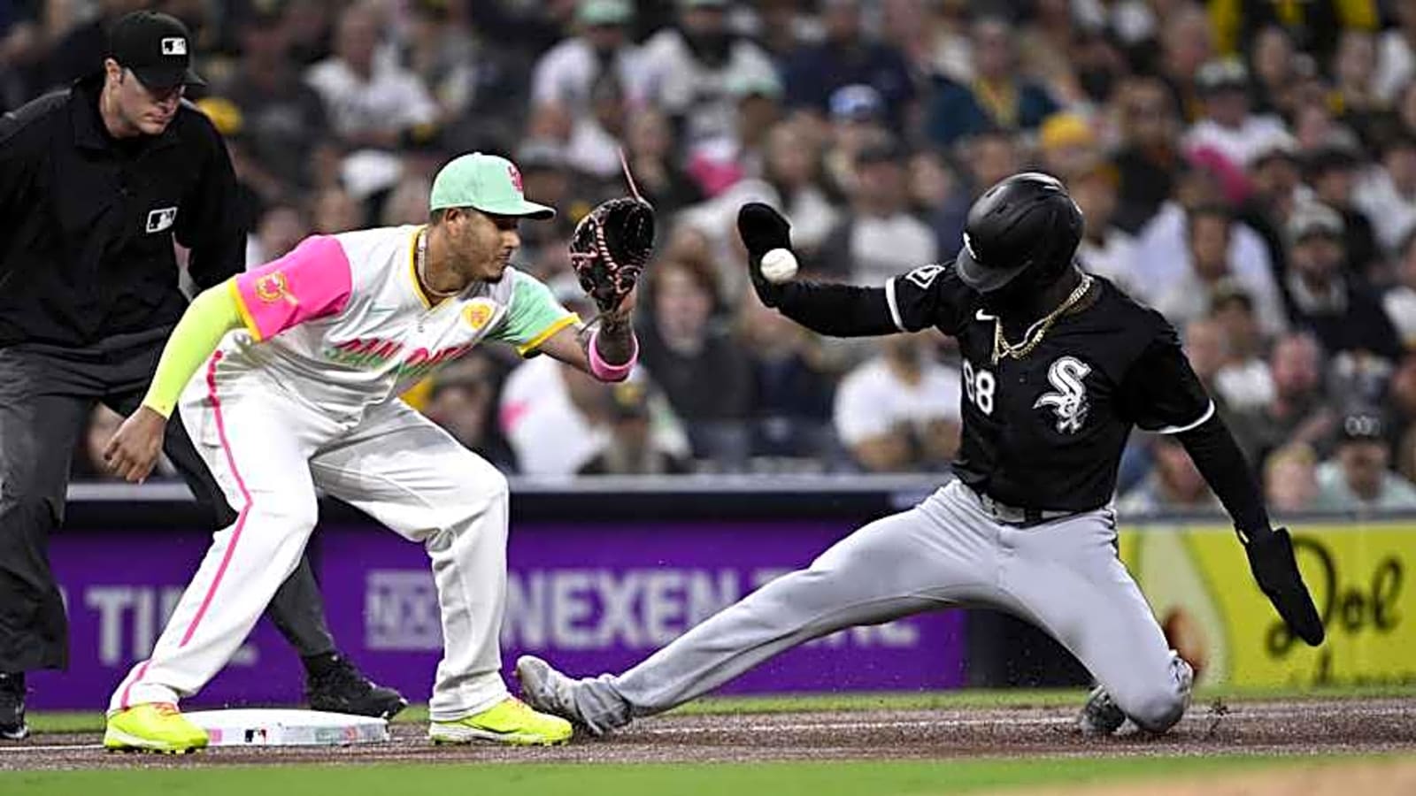 Padres Could Acquire $50 Million All-Star, Gold Glover in Blockbuster Trade, Says Insider