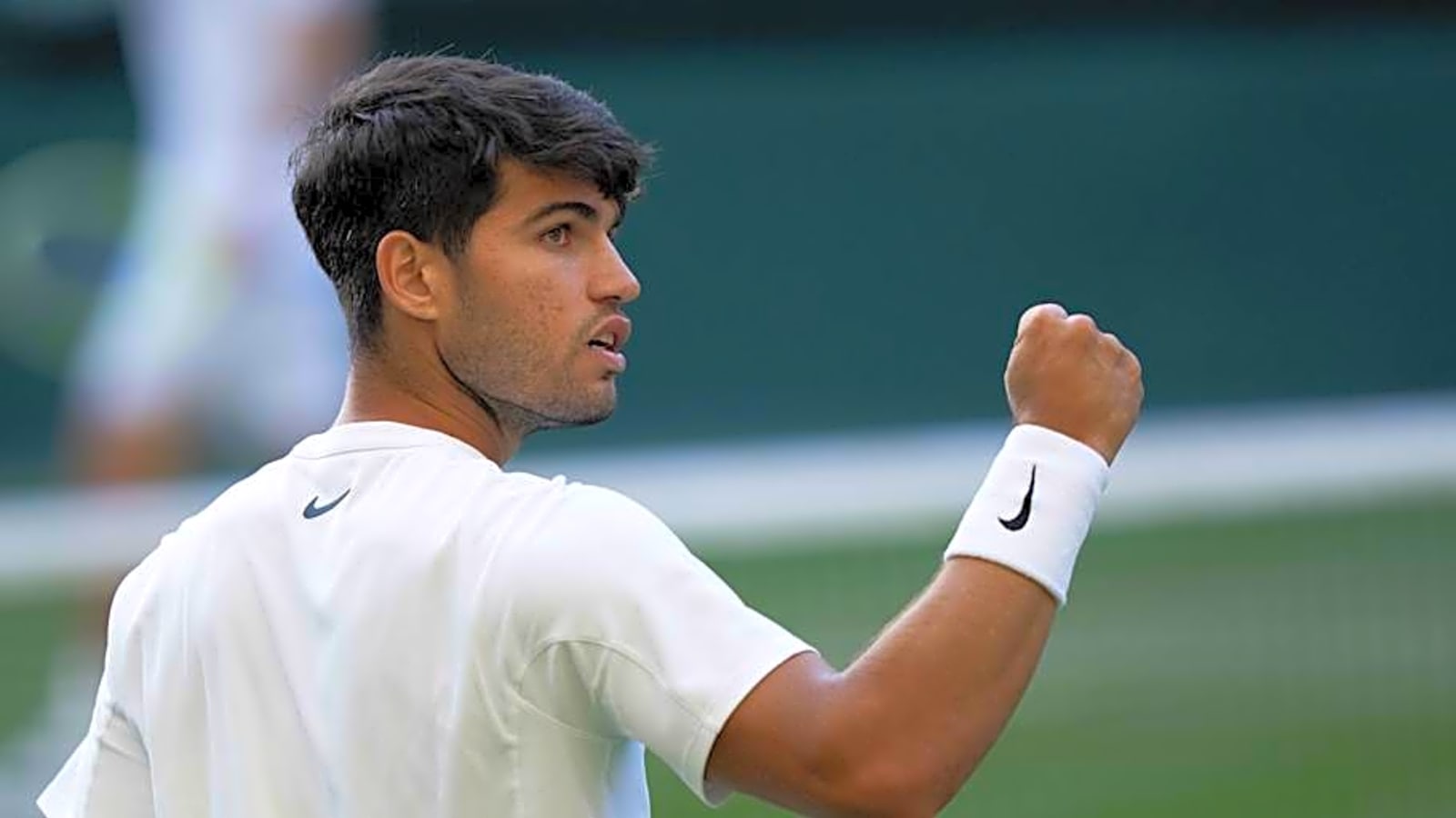 Emma Raducanu Watches Carlos Alcaraz Dazzle at Wimbledon