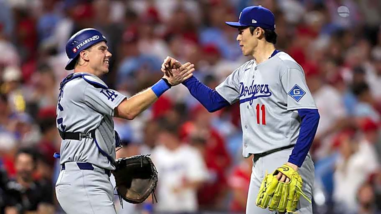 Roki Sasaki Called a &#39;Godsend&#39; for Dodgers By All-Star Reliever