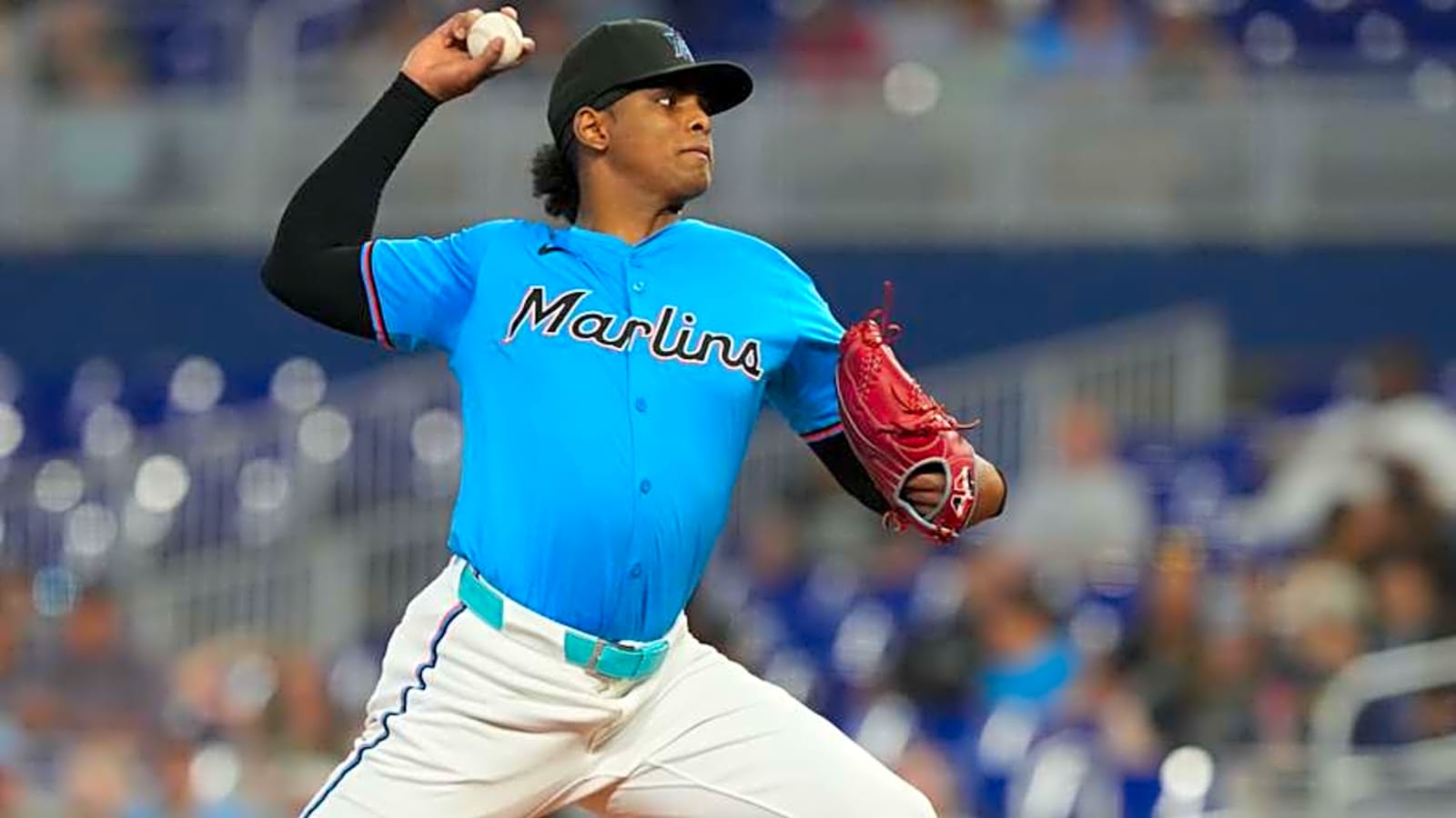Report: Cubs, Mets Interested In Trading for Marlins Breakout Pitcher