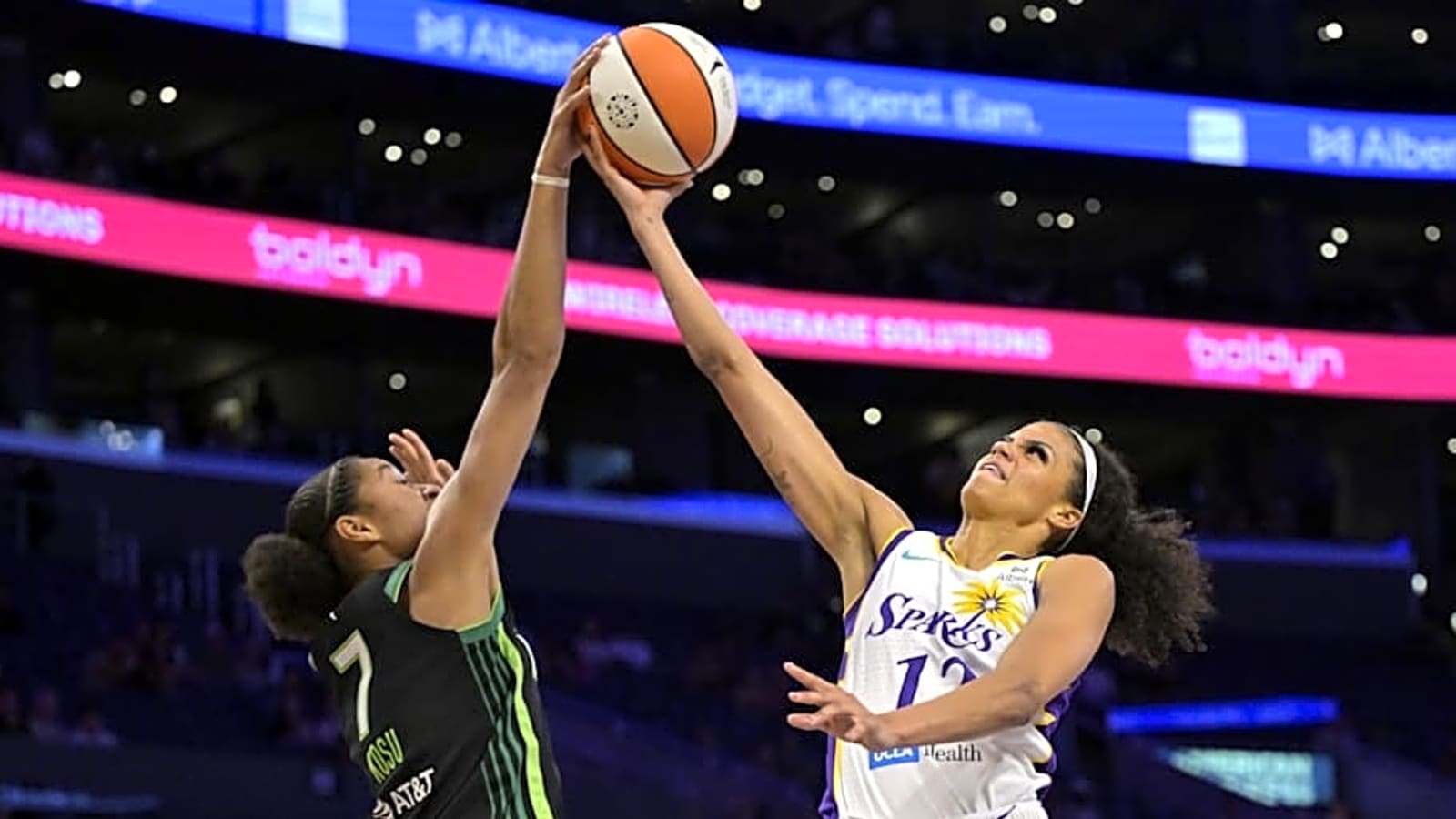 Sparks Notes: Cameron Brink&#39;s Return Set, Kelsey Plum Speaks on Difficulties, Lynne Roberts Challenges LA