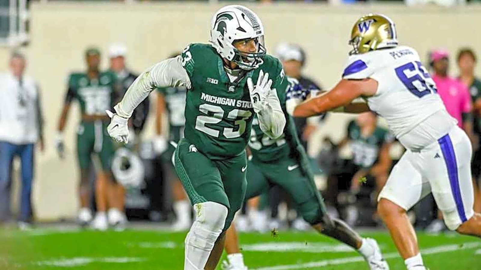 Check Out MSU&#39;s Darius Snow&#39;s New Custom &#39;Snow Mask&#39;