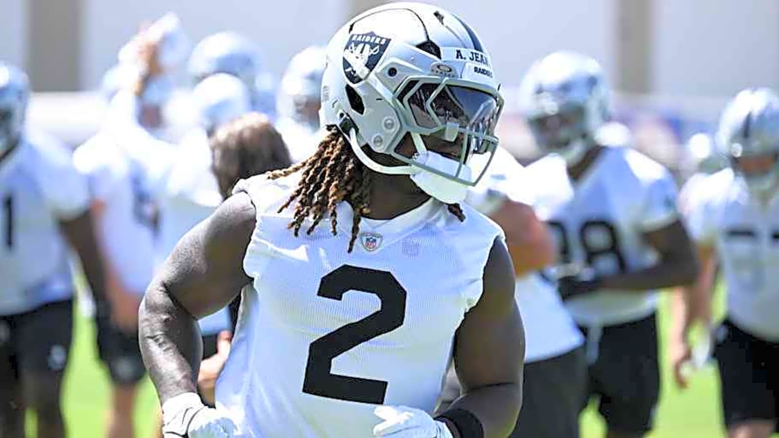 Ashton Jeanty not listed among NFL’s top 10 running backs for 2025