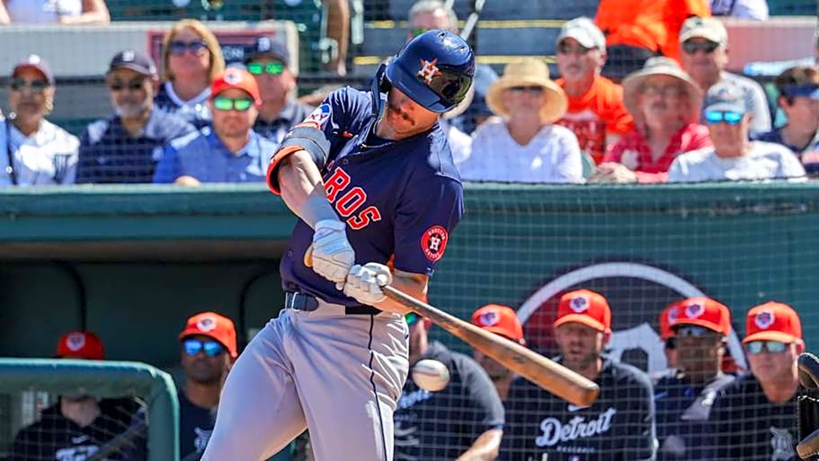 Astros Call Up Jacob Melton After Yordan Alvarez, Chas McCormick Injury News