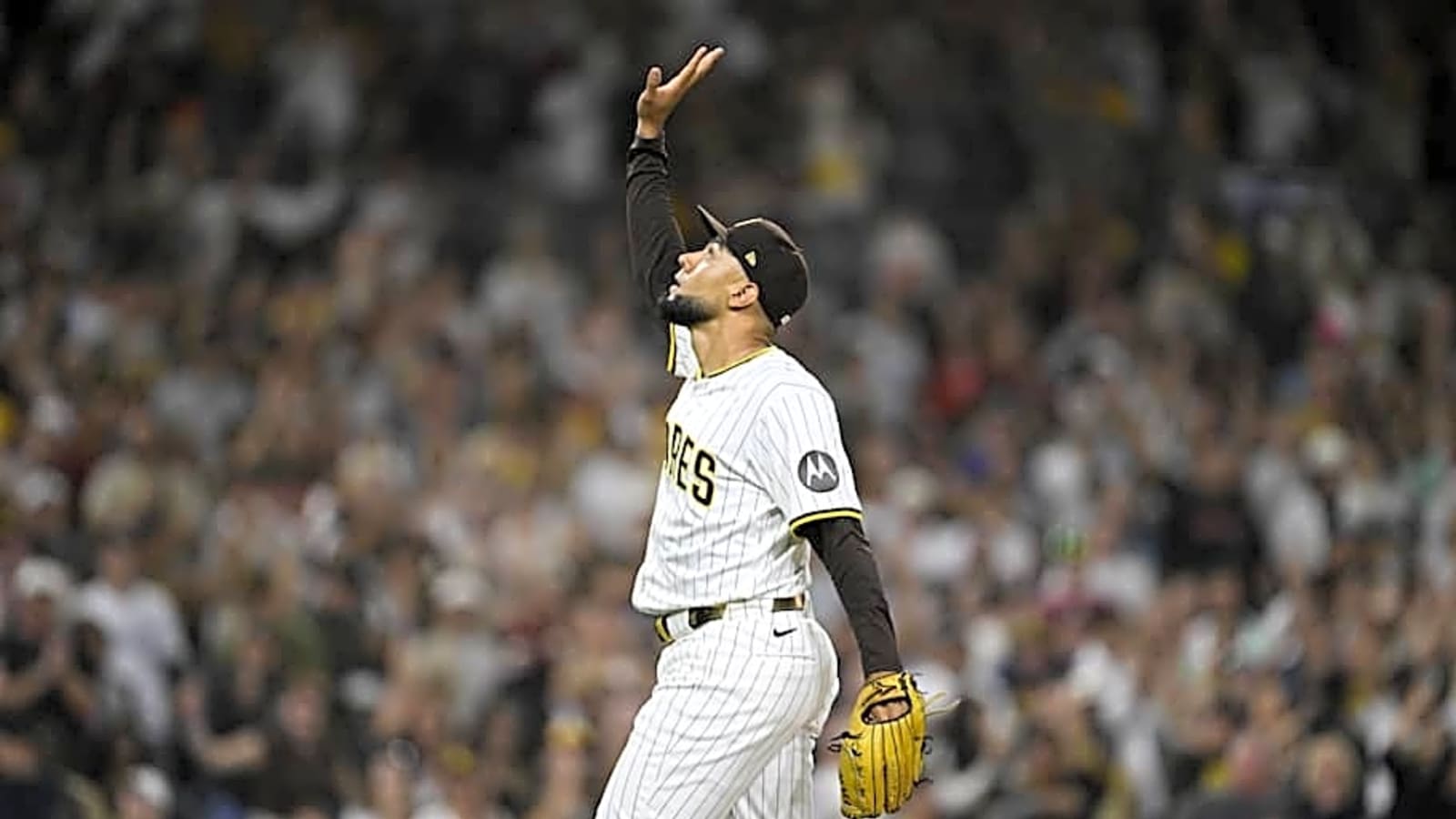 Padres Notes: Manny Machado Claps Back at Reporter, Michael King Talks Future, Robert Suarez on Free Agency