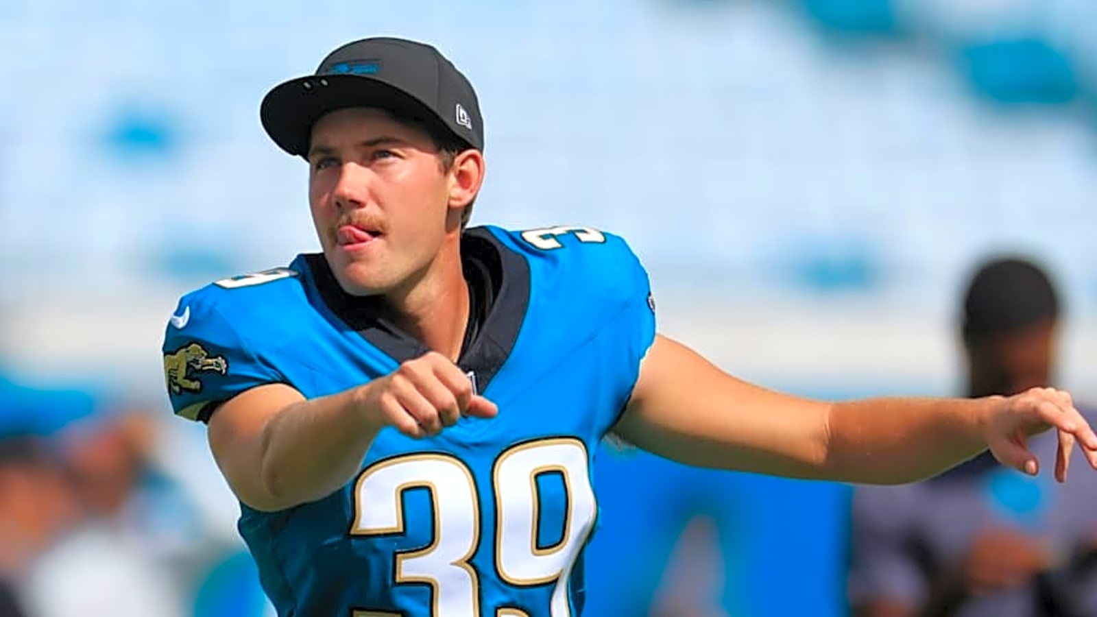 Jaguars&#39; Cam Little Makes NFL History vs. Raiders