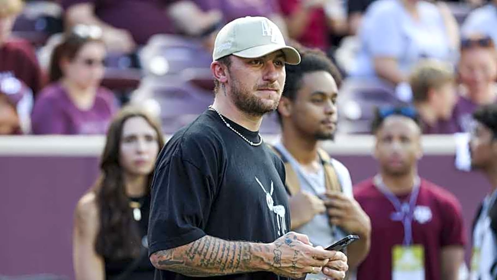 Johnny Manziel Earns Elite Spot Amongst College Football Royalty