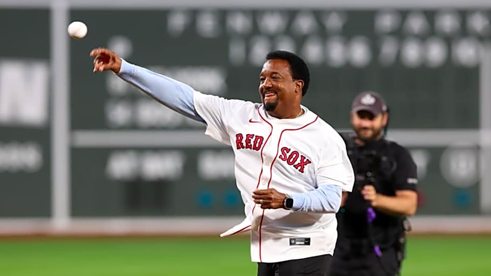 Red Sox Legend Pedro Martinez Has Eye-Opening Thoughts on New Boston Ace