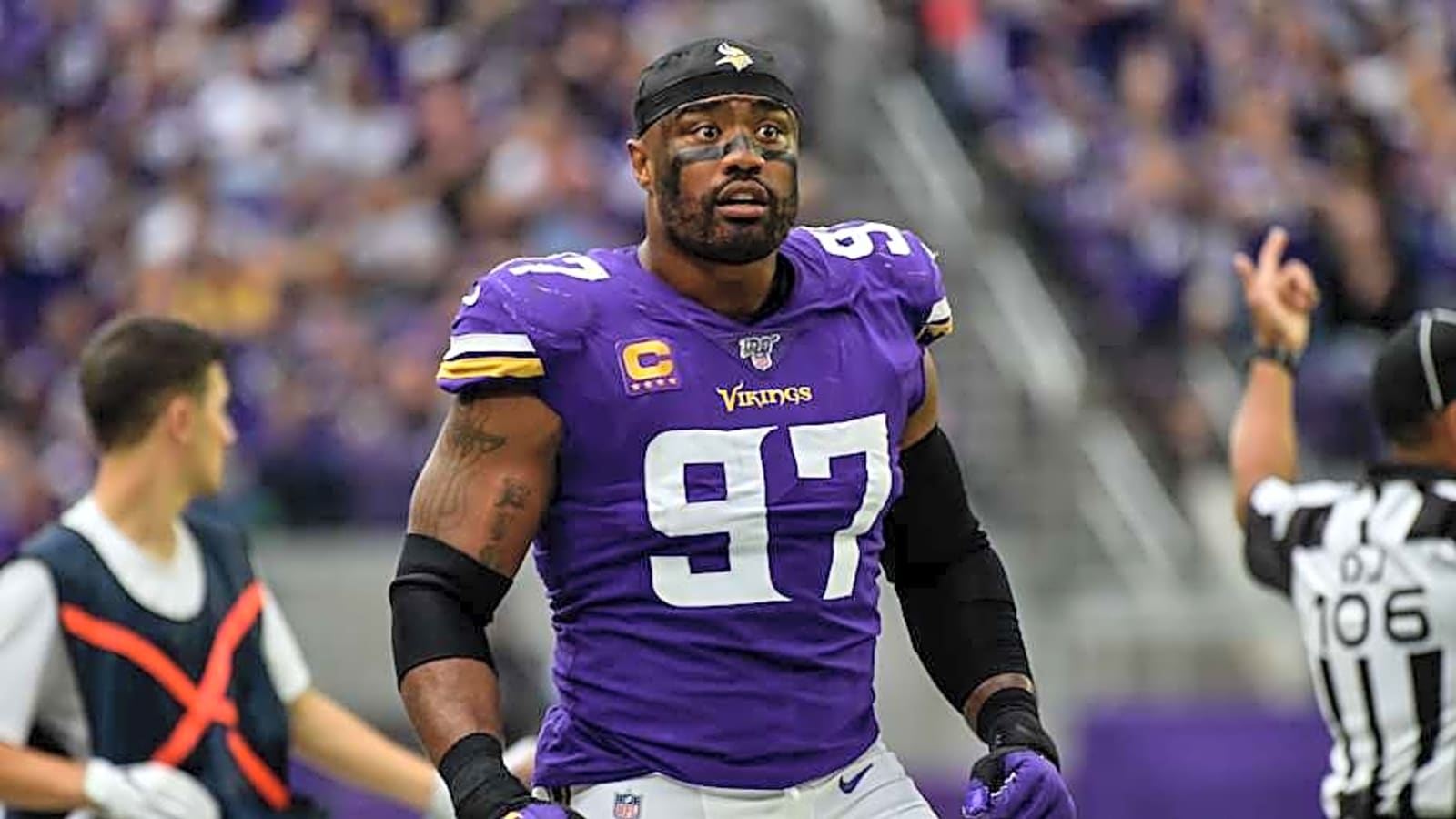 Everson Griffin denies &#39;unruly&#39; allegation after Delta flight turns back to Chicago