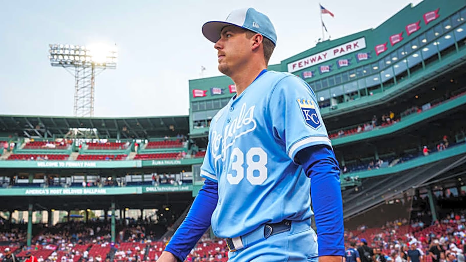 Royals Newcomer Has 7-Word Response To Trade From Padres, KC Debut