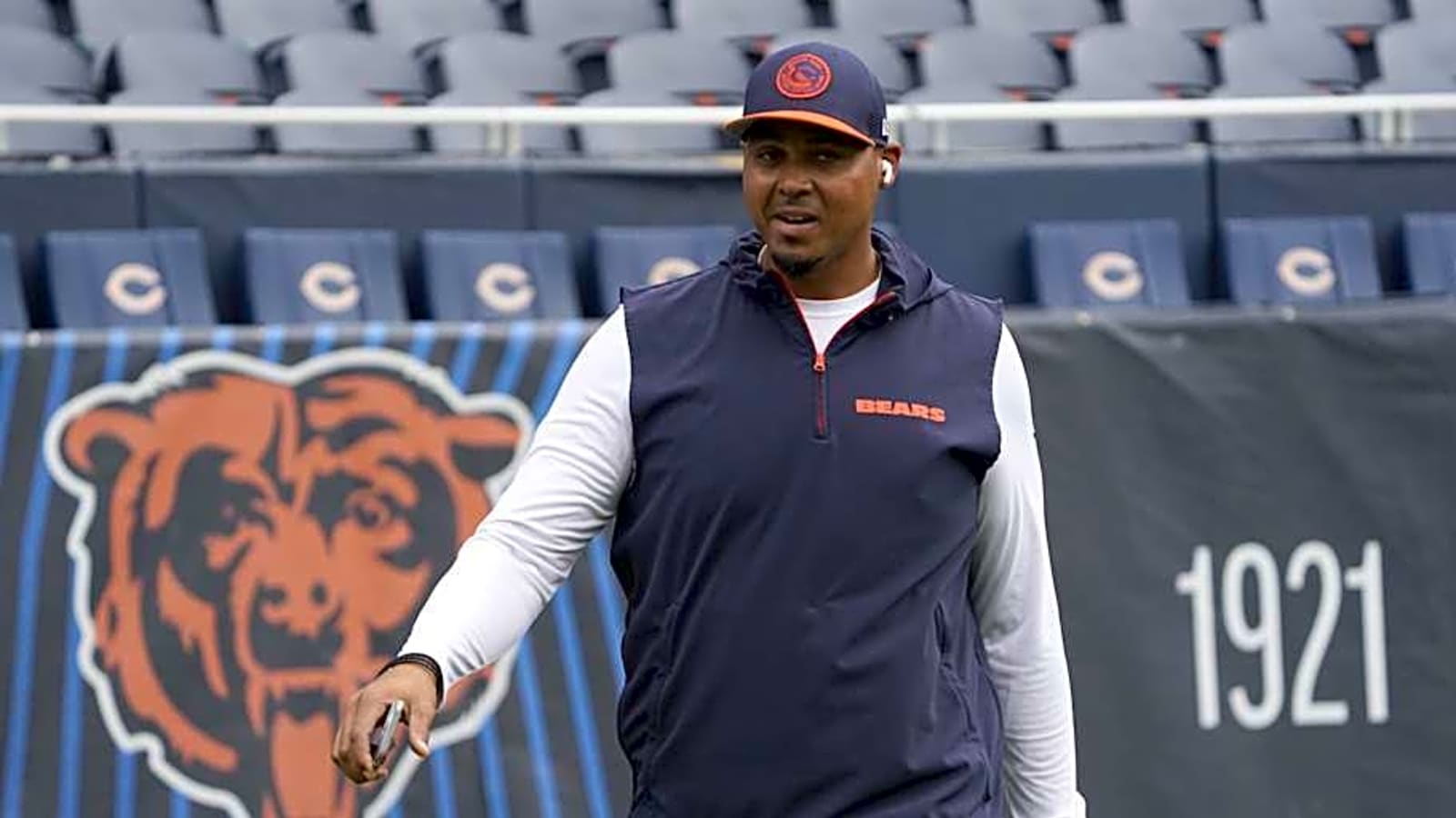 3 Chicago Bears players entering training camp on the chopping block