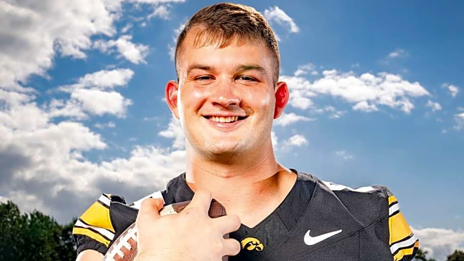 Packers Add 2025 Draft Pick; Can Son of ‘Hog’ Be Blocking Answer at TE?