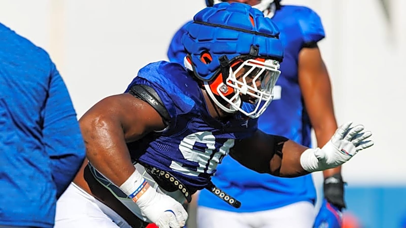 Gators Sapp Is Highest-Graded Returning Edge Rusher in SEC
