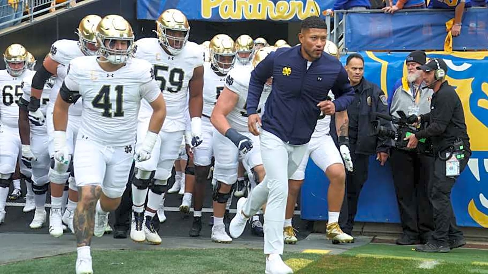 Notre Dame Inks Elite 2026 Recruiting Class To Lock In Elite Status