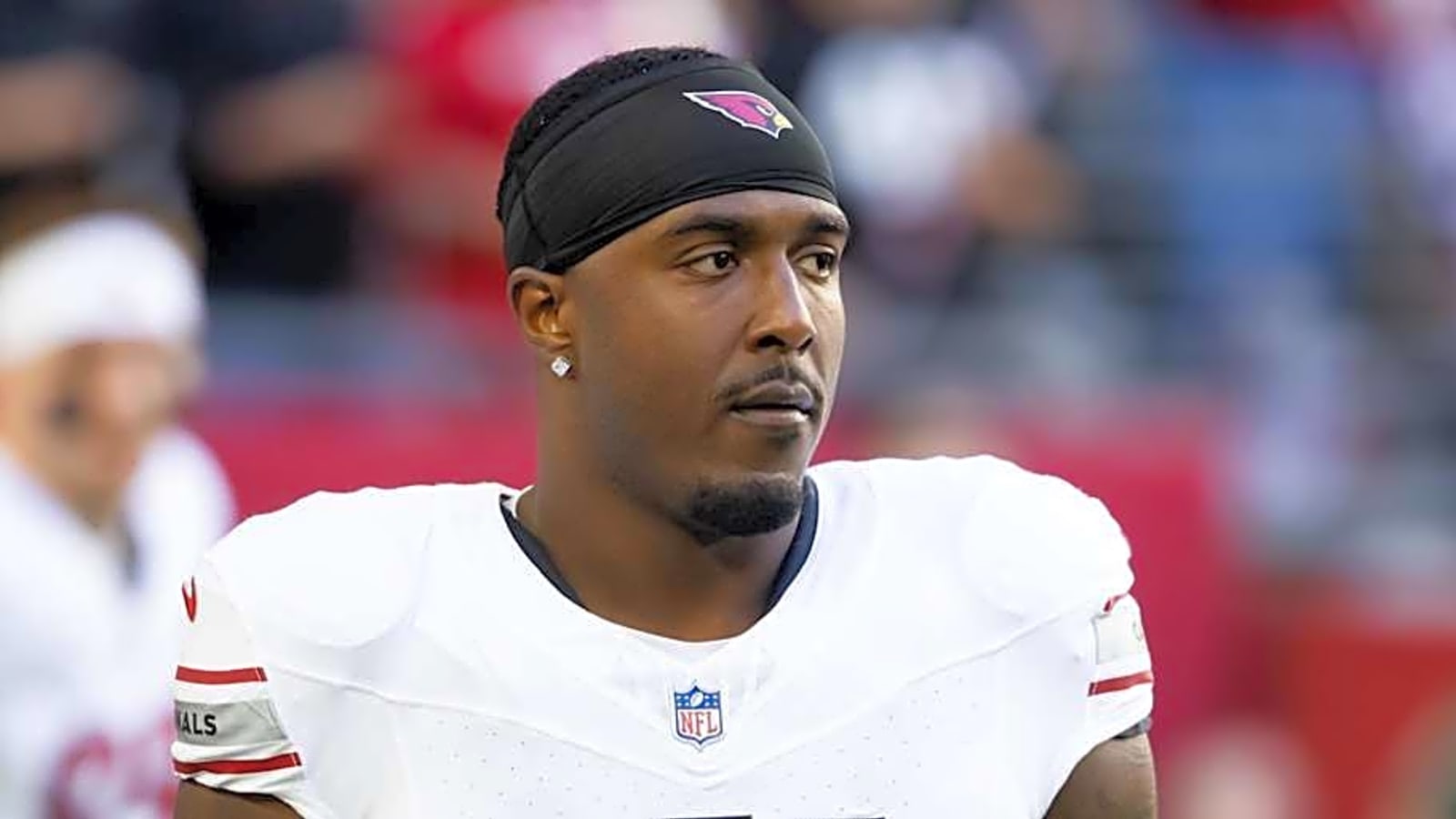 Should Rams Take a Chance on Experienced LB?