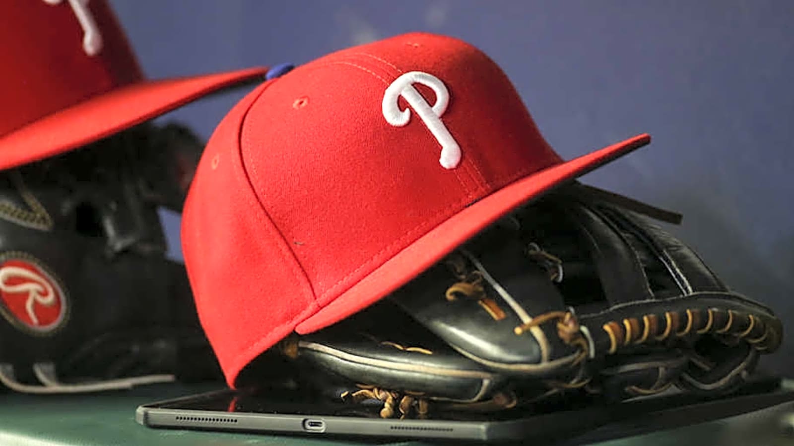 Phillies Could Look To Move On From Fan Favorite Outfielder at Trade Deadline
